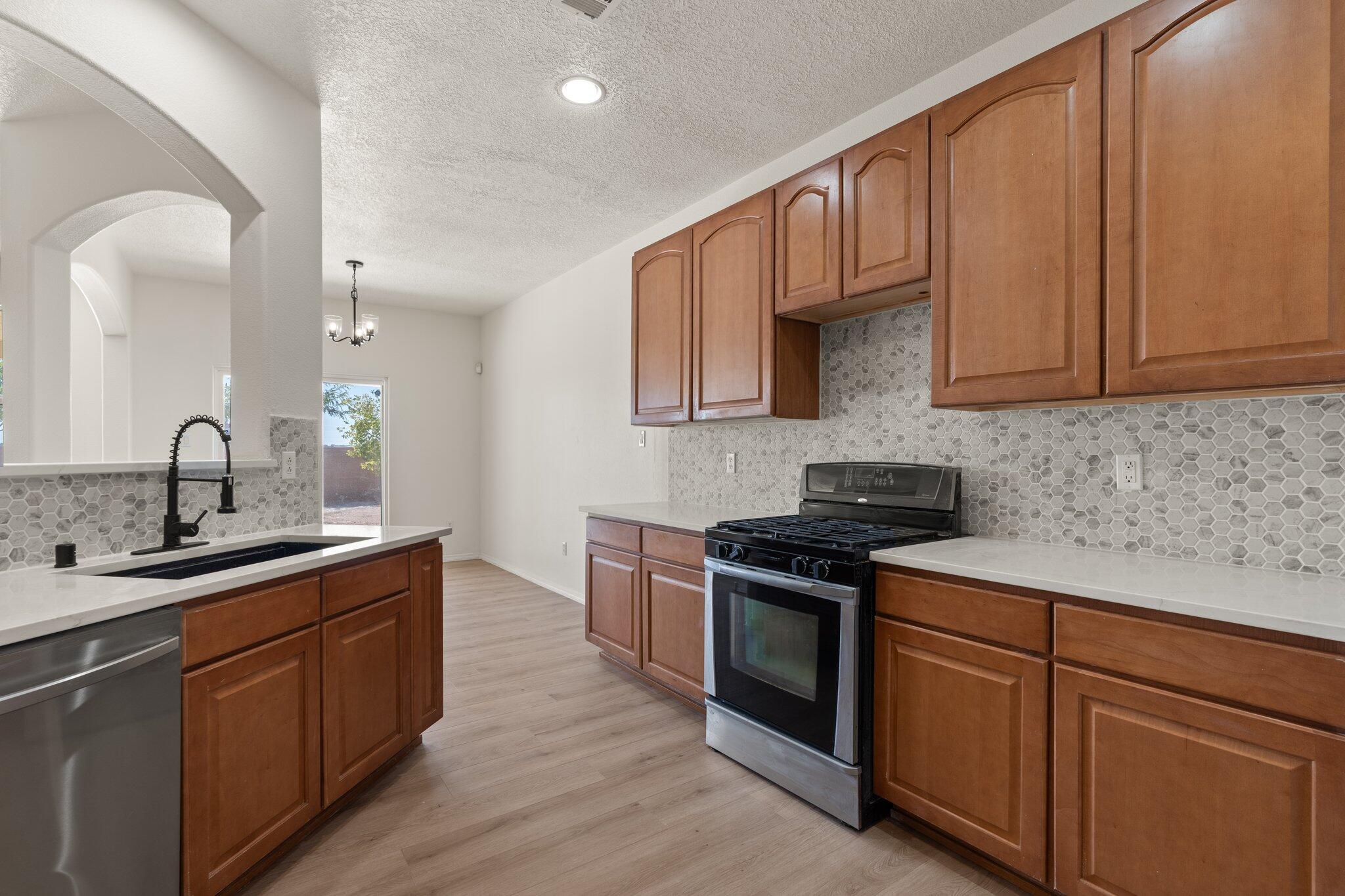 1941 Platina Road, Rio Rancho, New Mexico image 6