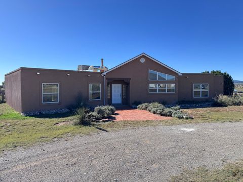 Photo of 41 Madole Road, Edgewood, NM 87015 (MLS # 1093113)