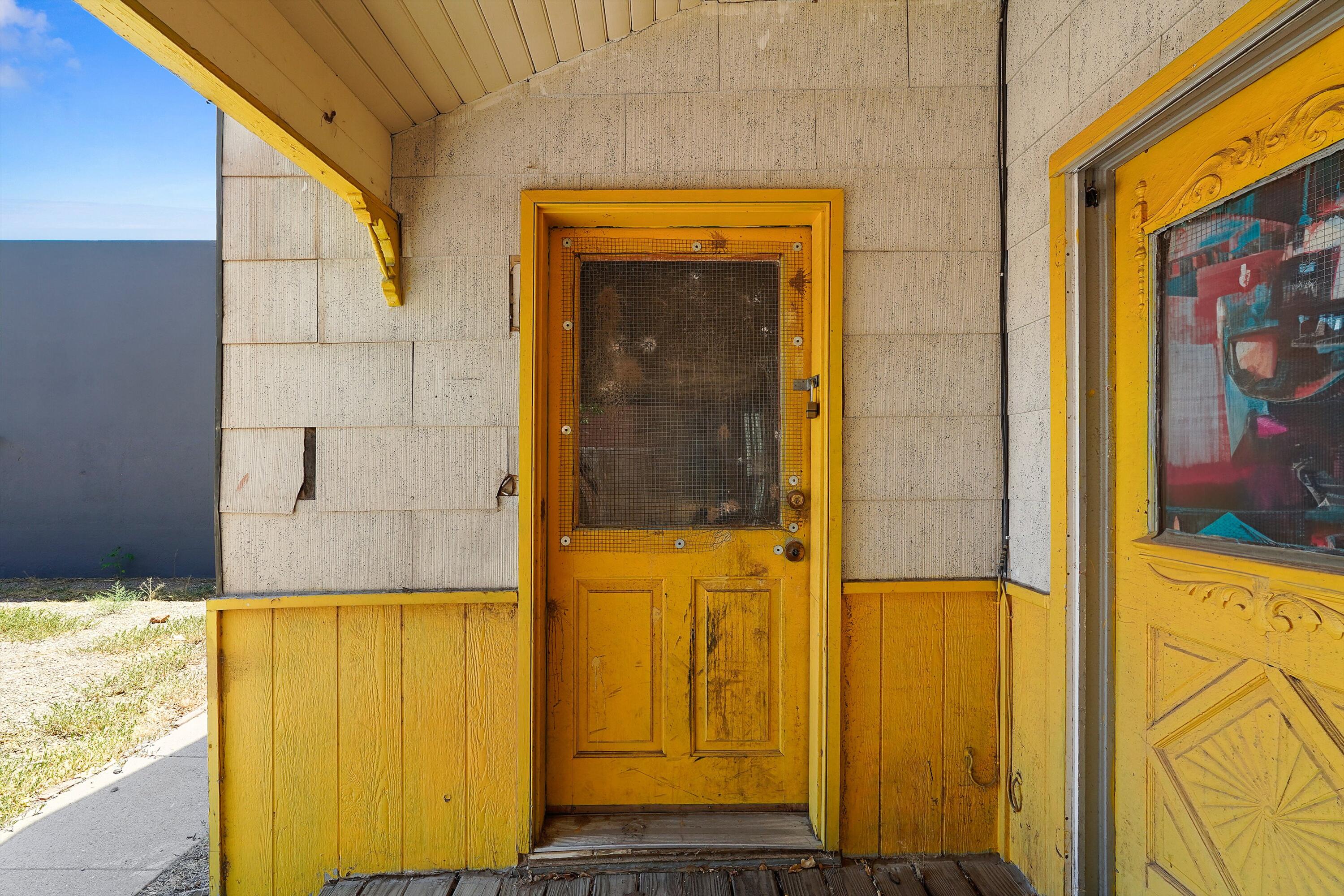 635 Broadway Boulevard SE