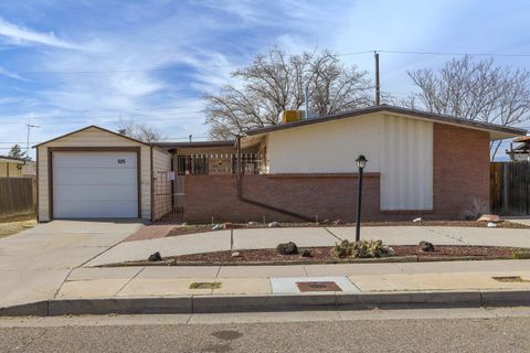 625 Grace Street NE Albuquerque NM 87123