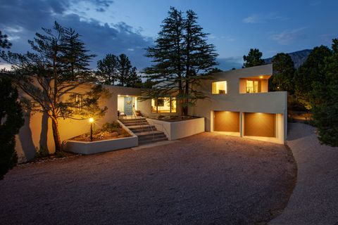 Photo of 1066 TRAMWAY Lane NE, Albuquerque, NM 87122 (MLS # 1089824)