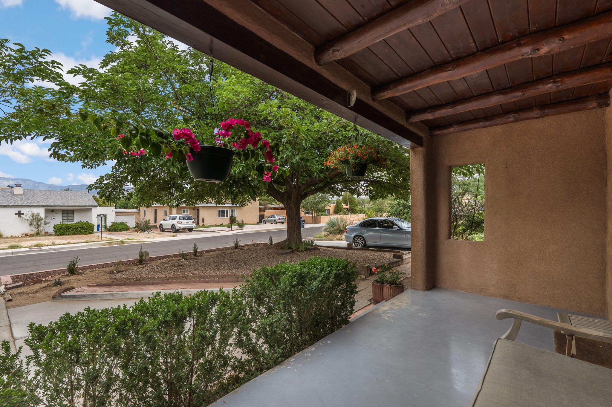 1907 Anderson PL SE