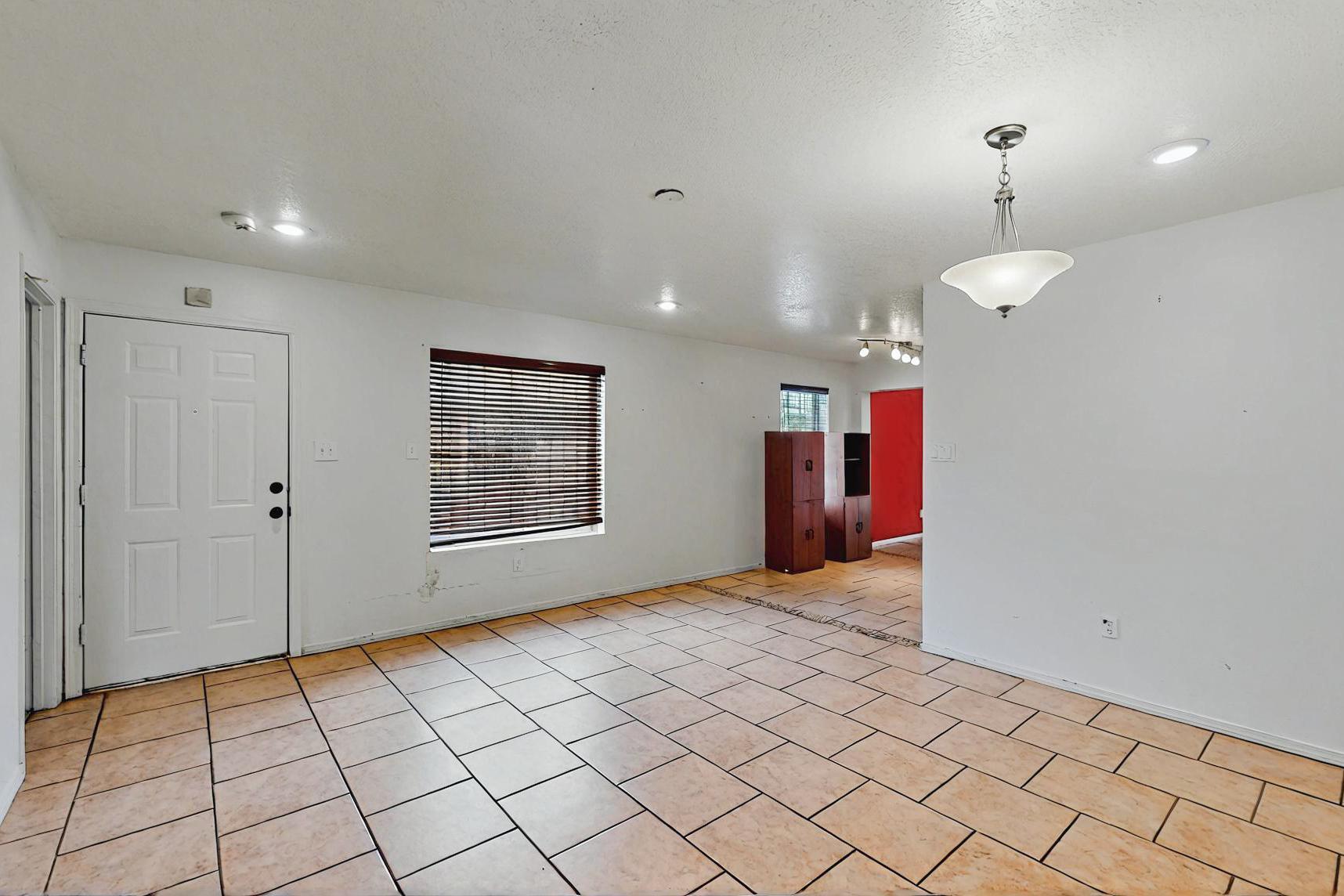 8912 Silverado Avenue, Albuquerque, New Mexico image 10