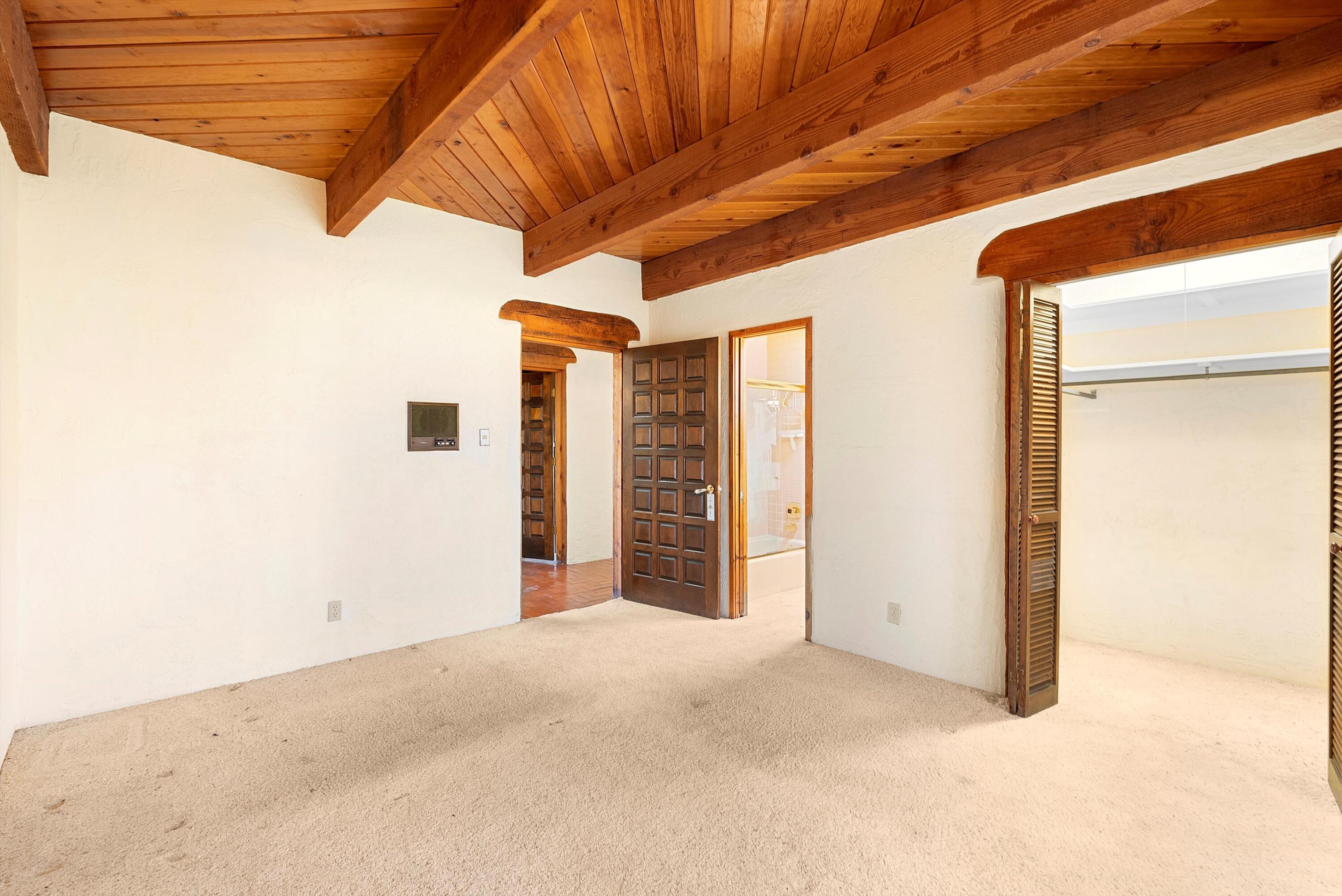 8805 Rio Grande Boulevard, Los Ranchos, New Mexico image 40