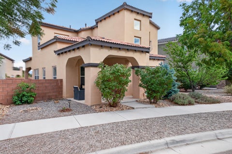 Photo of 5612 Arbus Drive SE, Albuquerque, NM 87106 (MLS # 1109945)