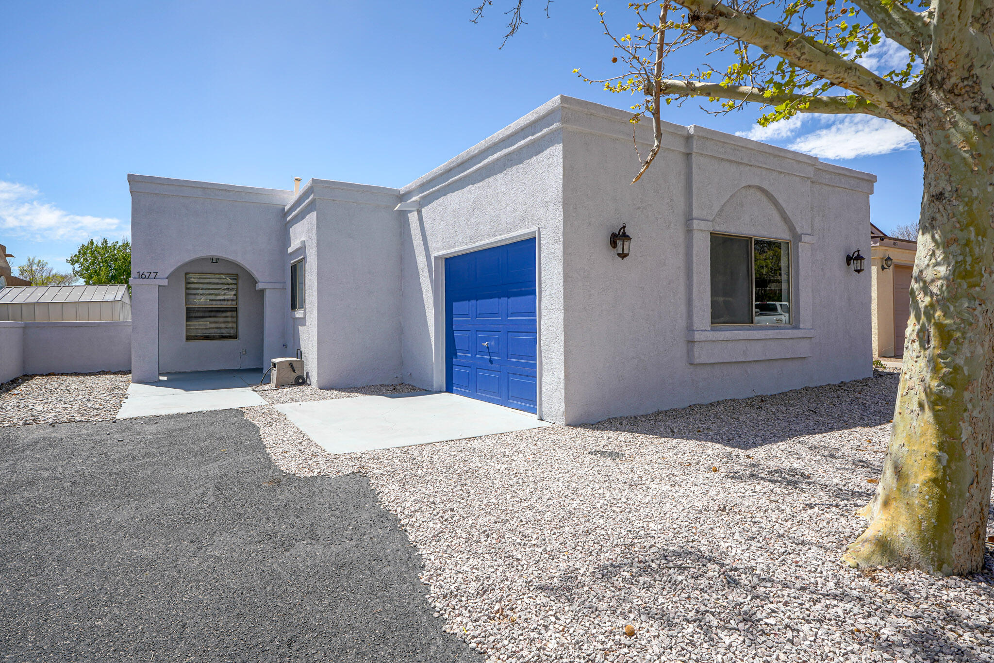 1677 Skyview Circle, Rio Rancho, New Mexico image 2