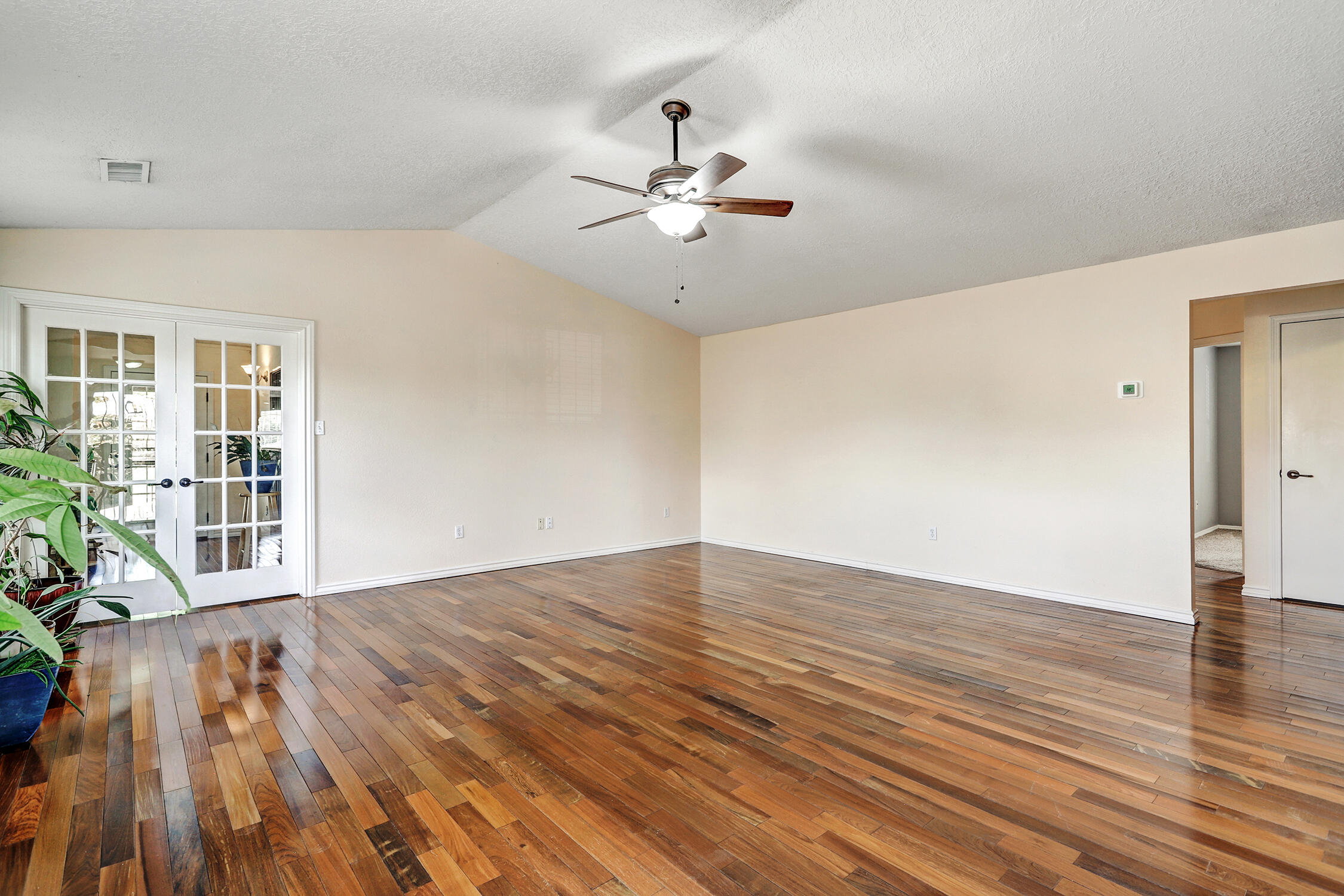 11609 Oconee Court SE