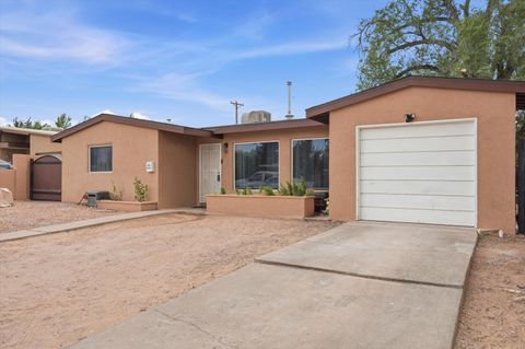 Homes For Sale - 4604 Palo Duro Avenue<br/> Bernalillo County, Albuquerque, NM 87110