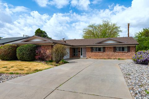 Homes For Sale - 3709 Vermont Street<br/> Bernalillo County, Albuquerque, NM 87110