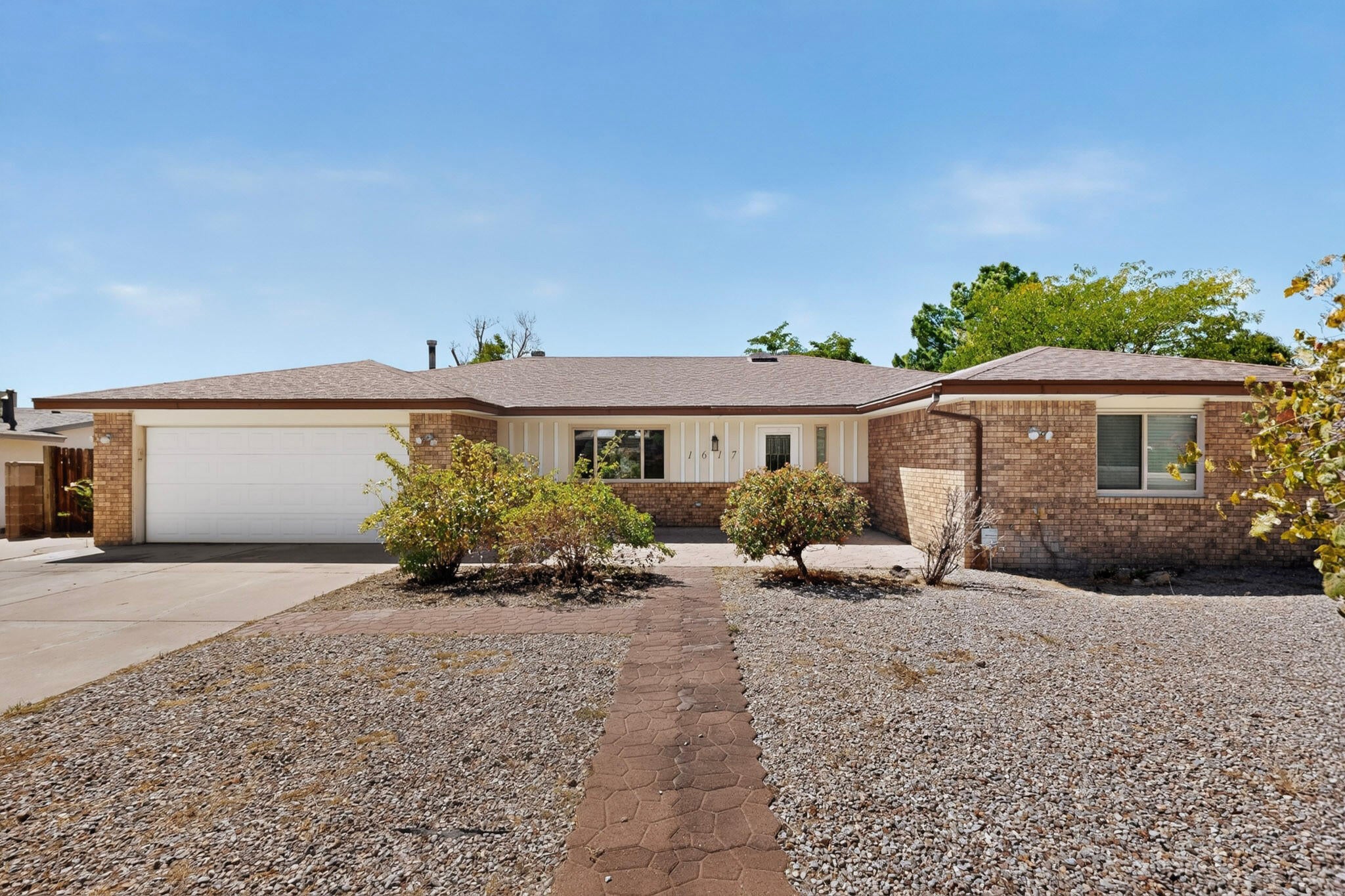 1617 Cedar Ridge Drive NE