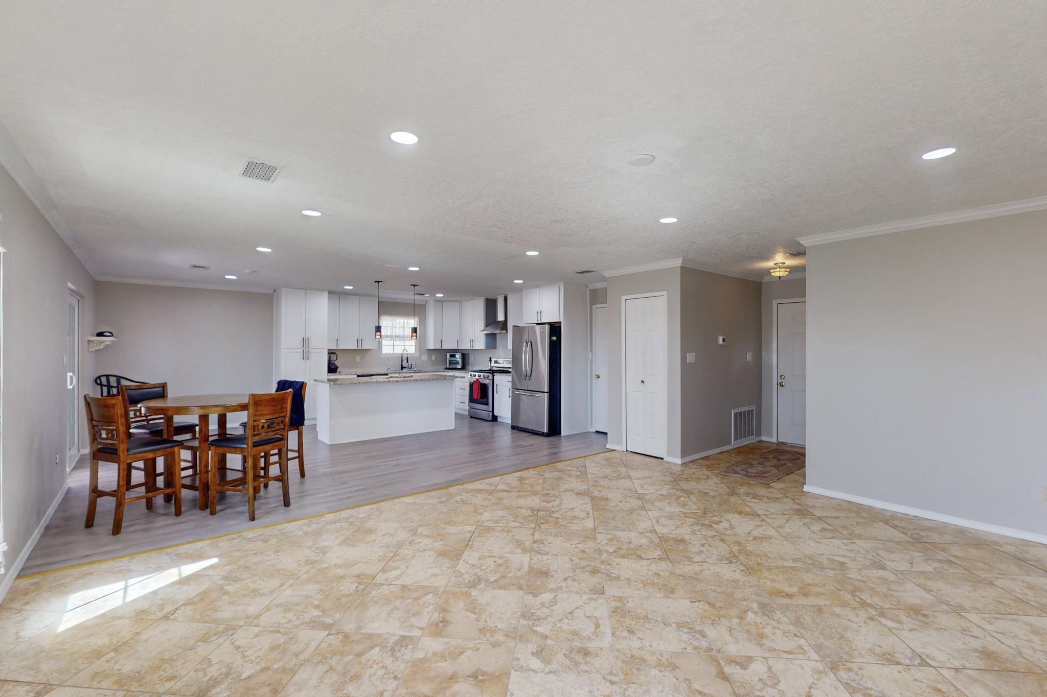 6416 Goldfinch Way, Rio Rancho, New Mexico image 10