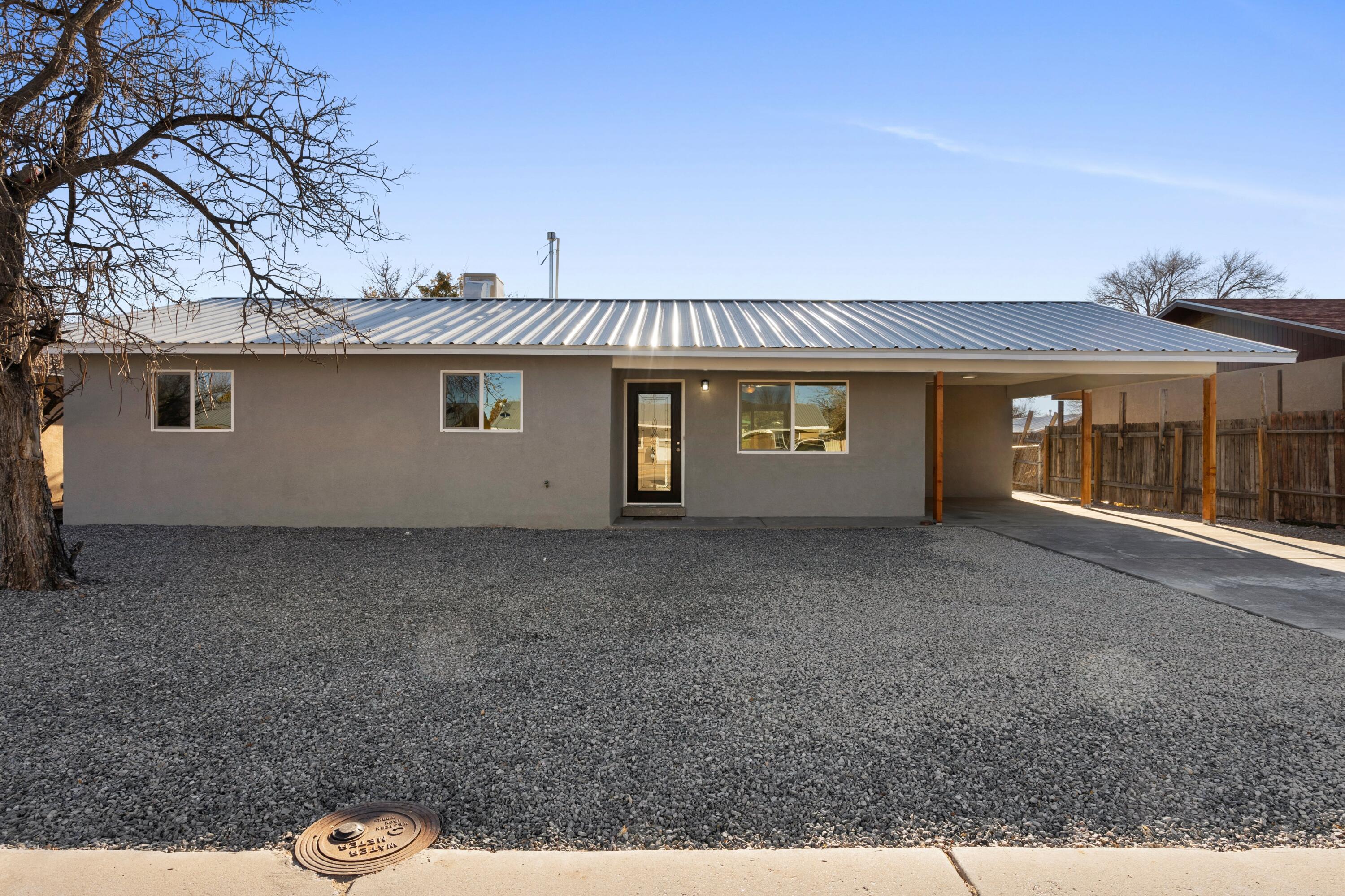 1051 Onate Court, Los Lunas, New Mexico image 1