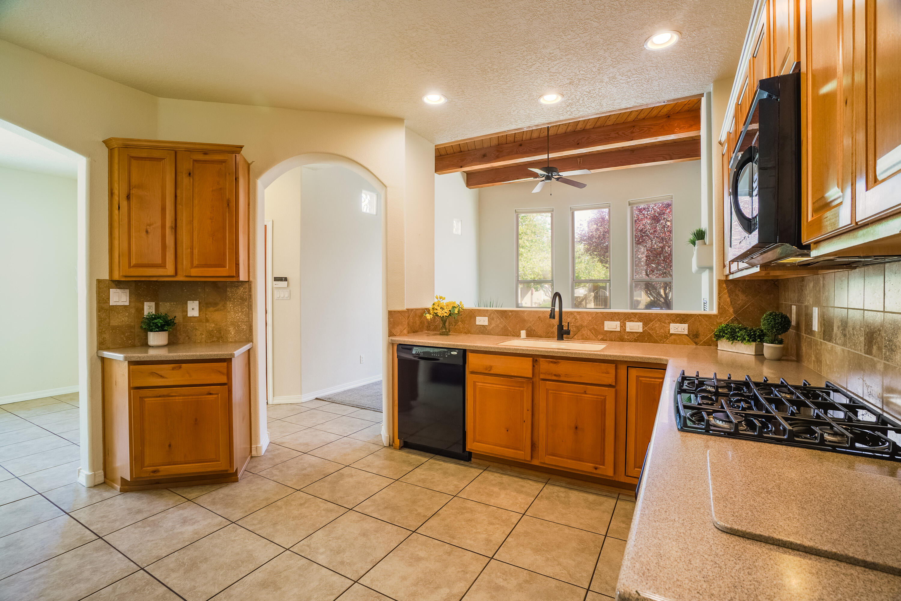 8736 Desert Fox Way, Albuquerque, New Mexico image 7