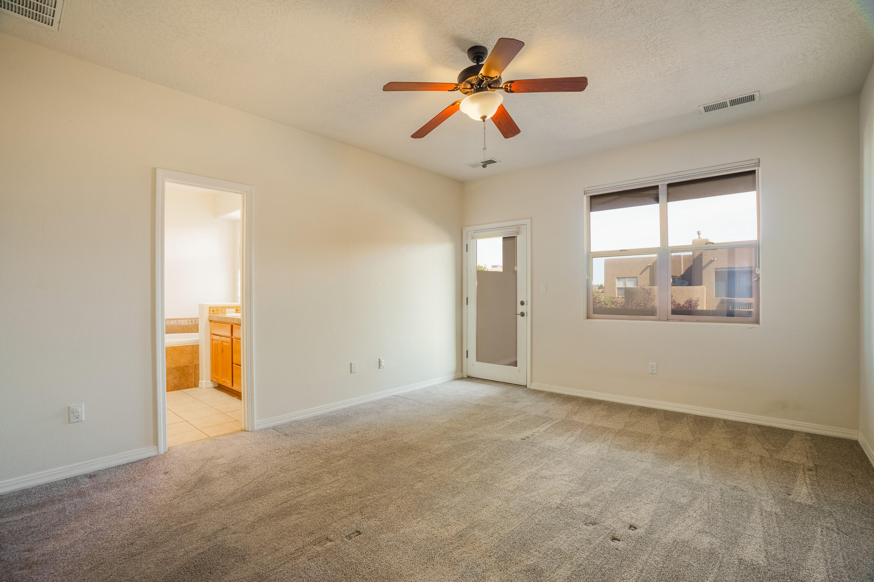 8736 Desert Fox Way, Albuquerque, New Mexico image 16