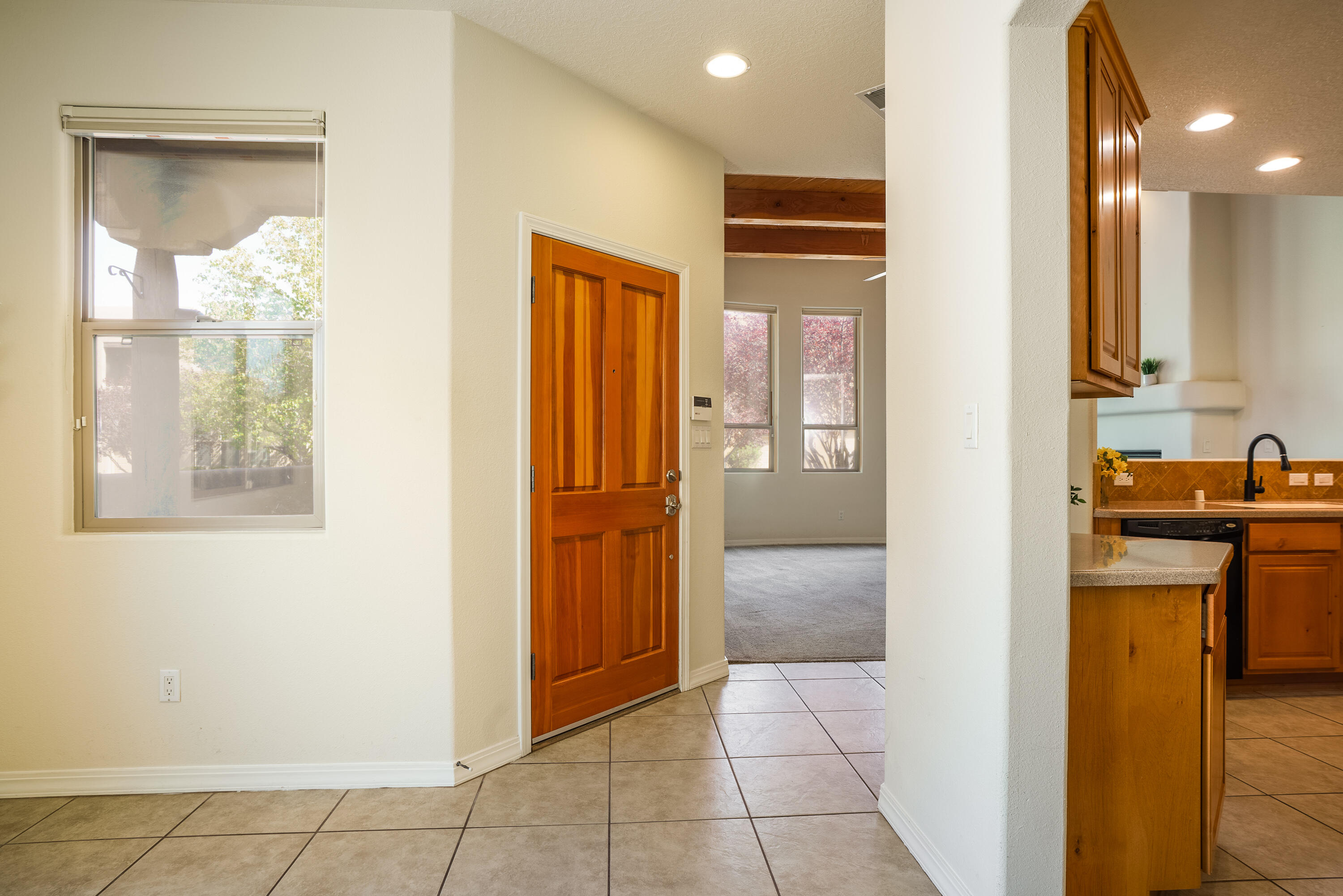 8736 Desert Fox Way, Albuquerque, New Mexico image 2