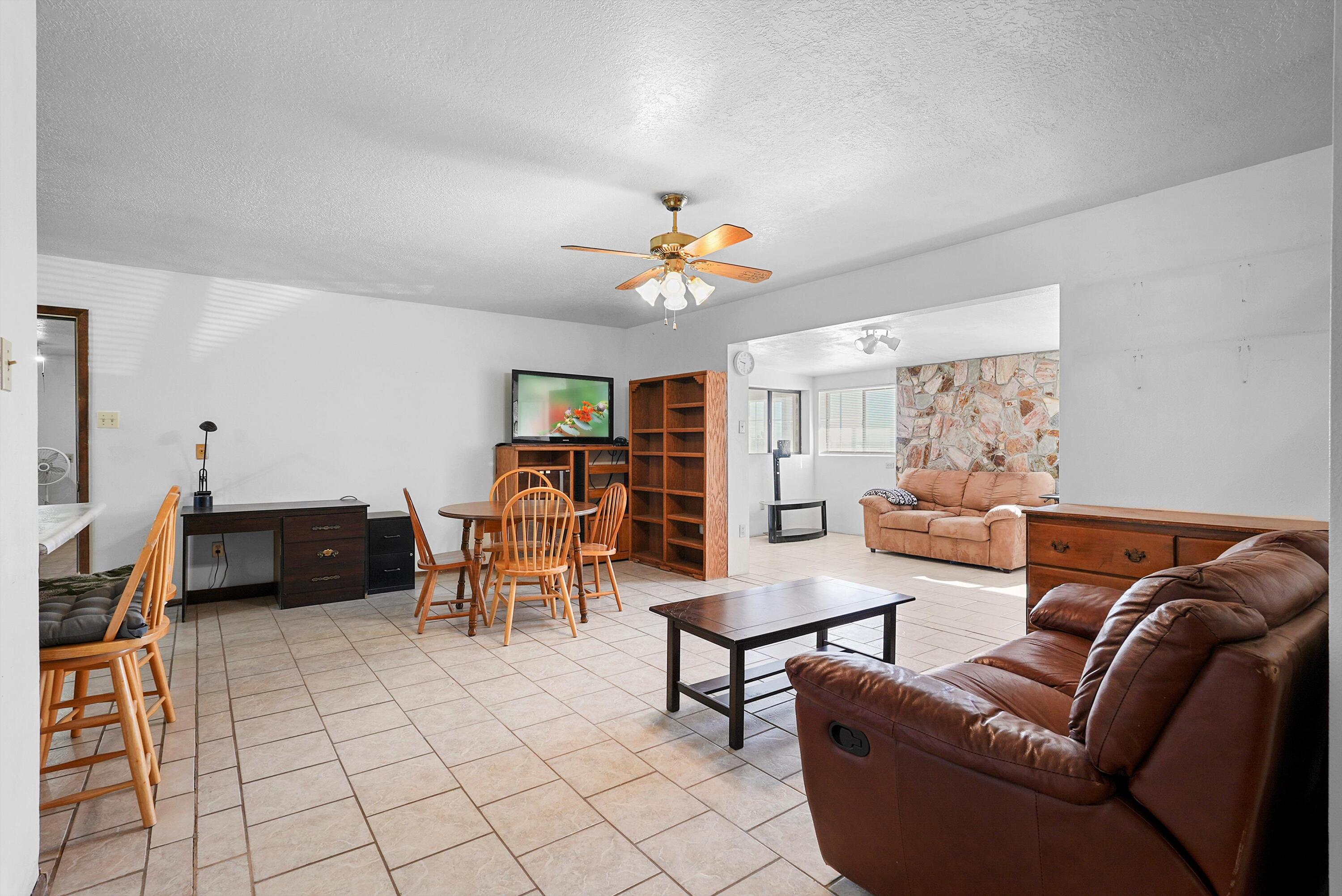 26C Denise Lane, Belen, New Mexico image 6