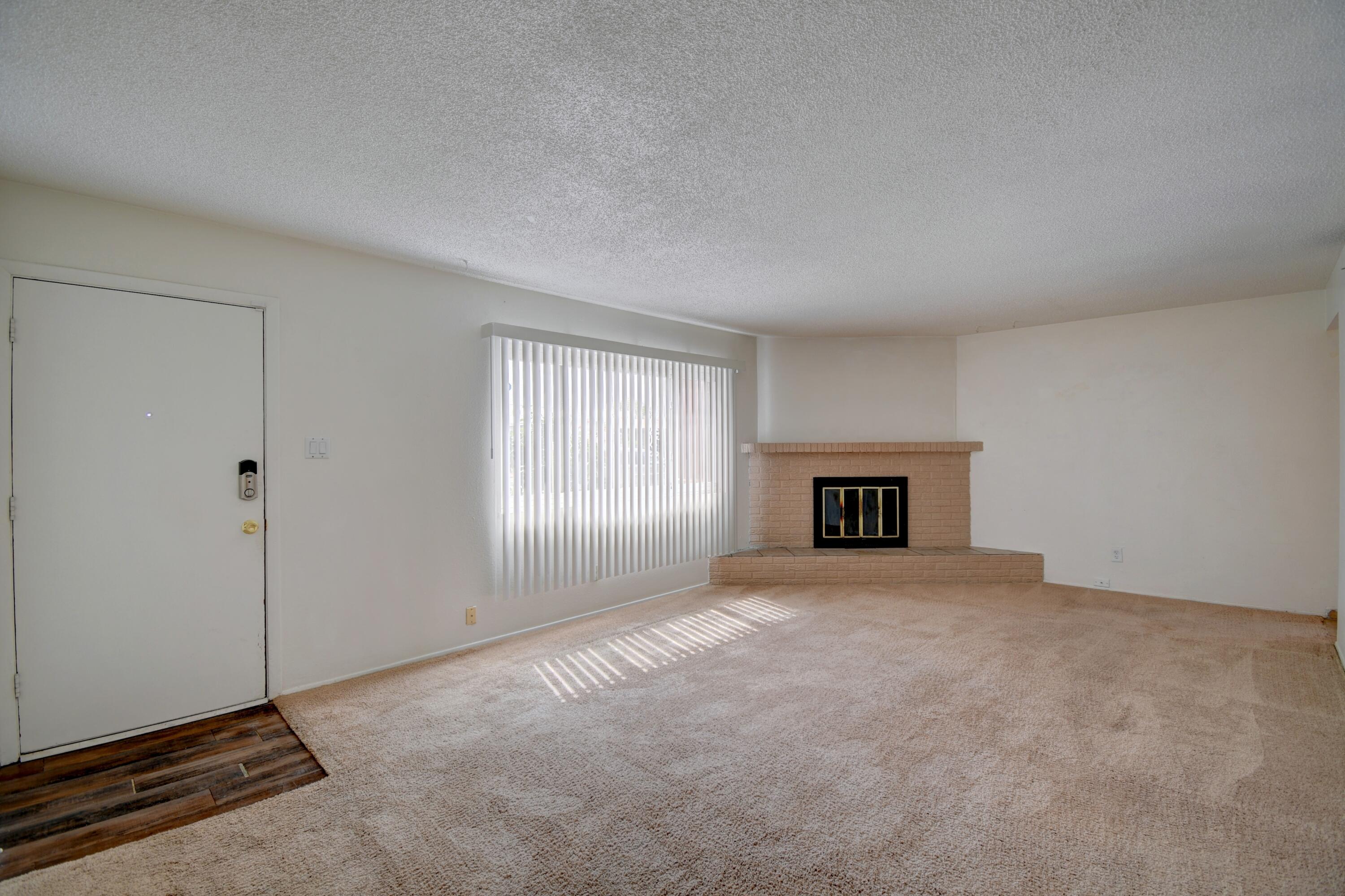 2309 Hurley Drive, Albuquerque, New Mexico image 2