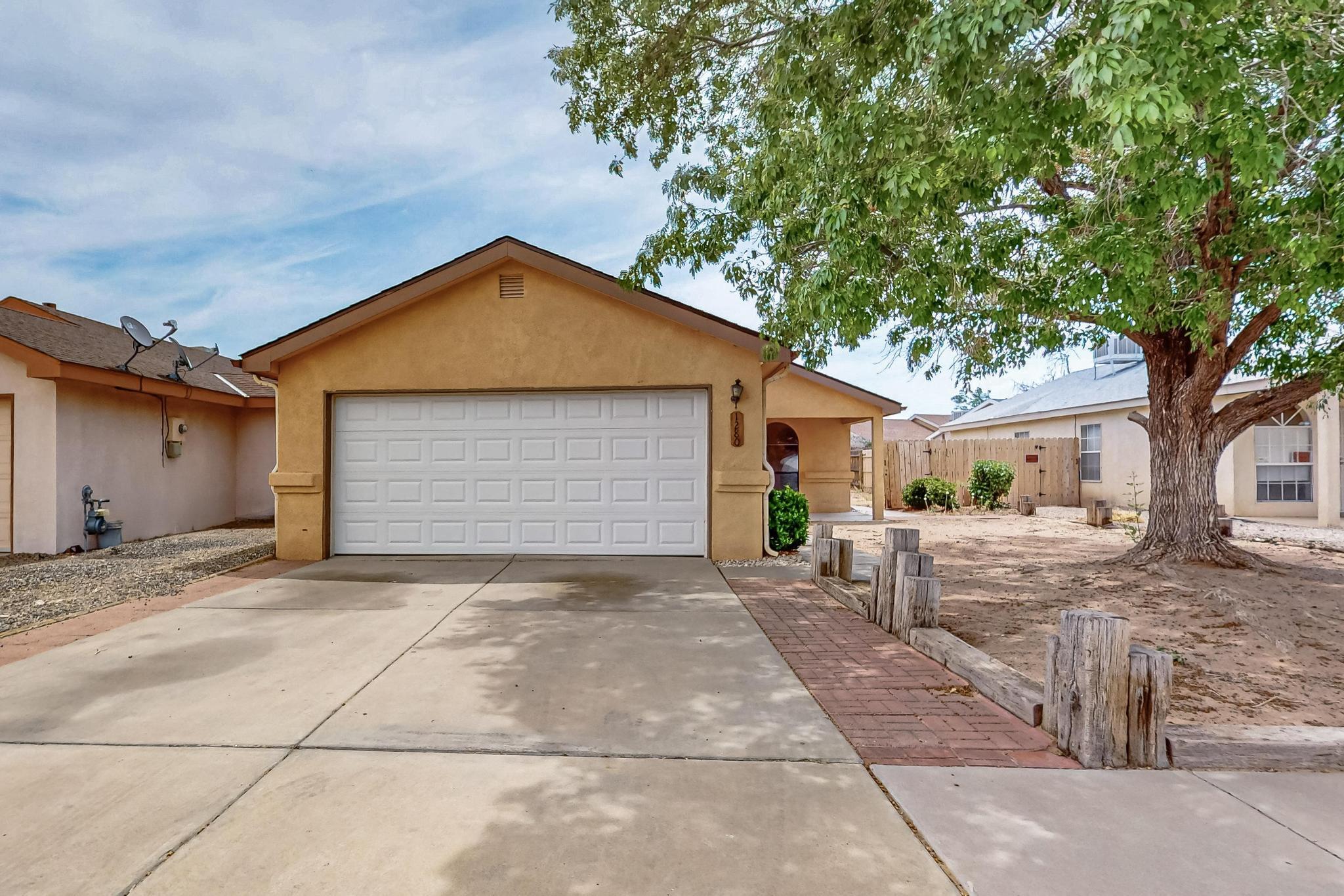 1280 Camino Del Rey Dr, Los Lunas, New Mexico image 1