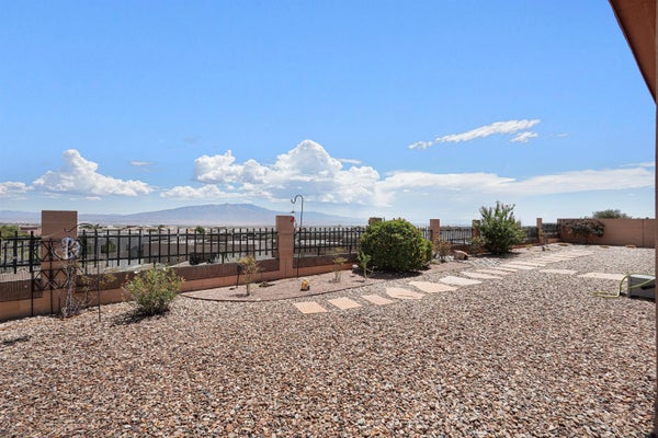 5545 PIKES PEAK LOOP NE, RIO RANCHO, NM 87144 - Image 5cf1851f43d6c9c73b3a4e2c0397b4e0/602217204