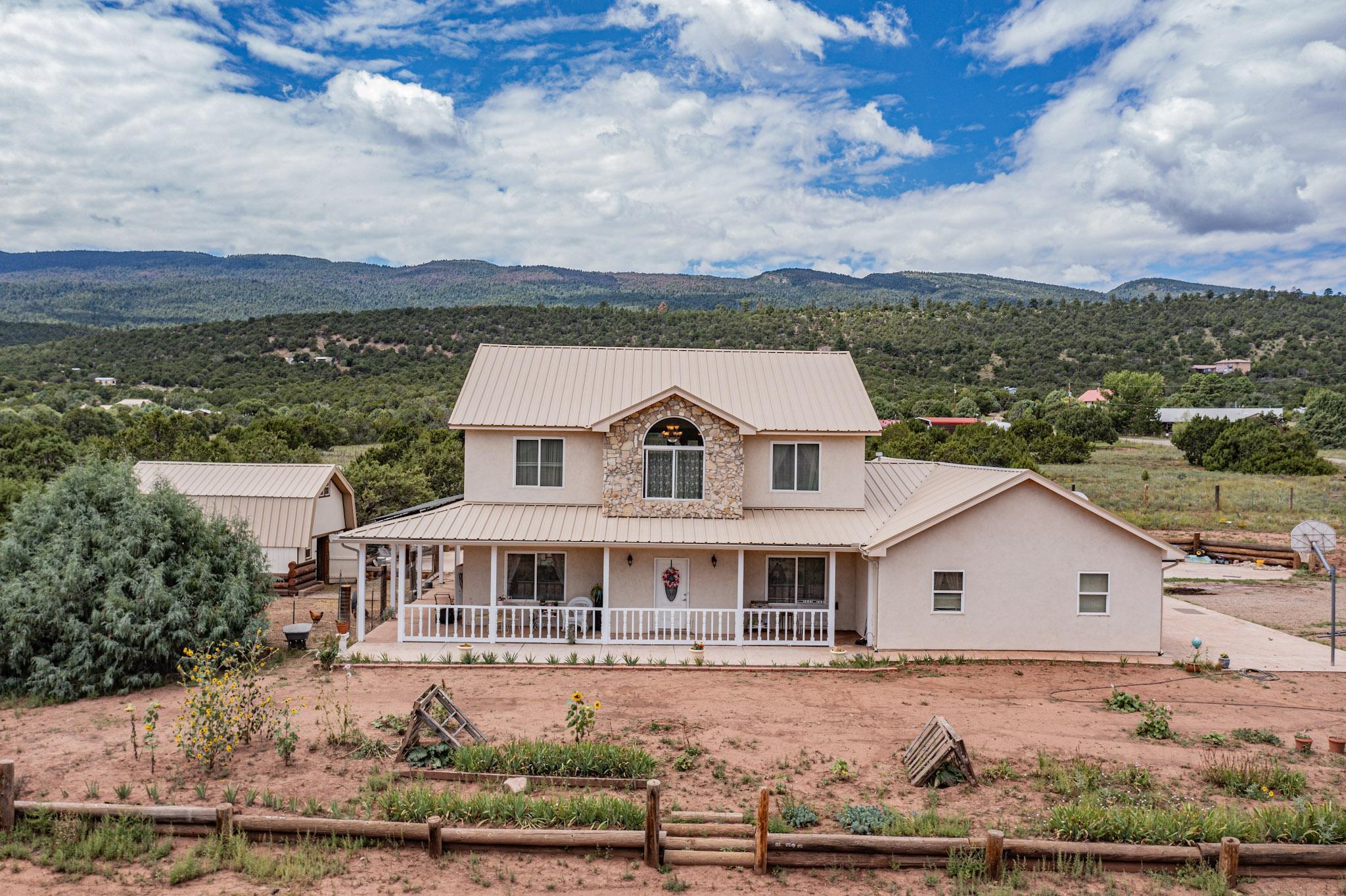 8 Melcor De Canoncito Rd, Cedar Crest, New Mexico image 4