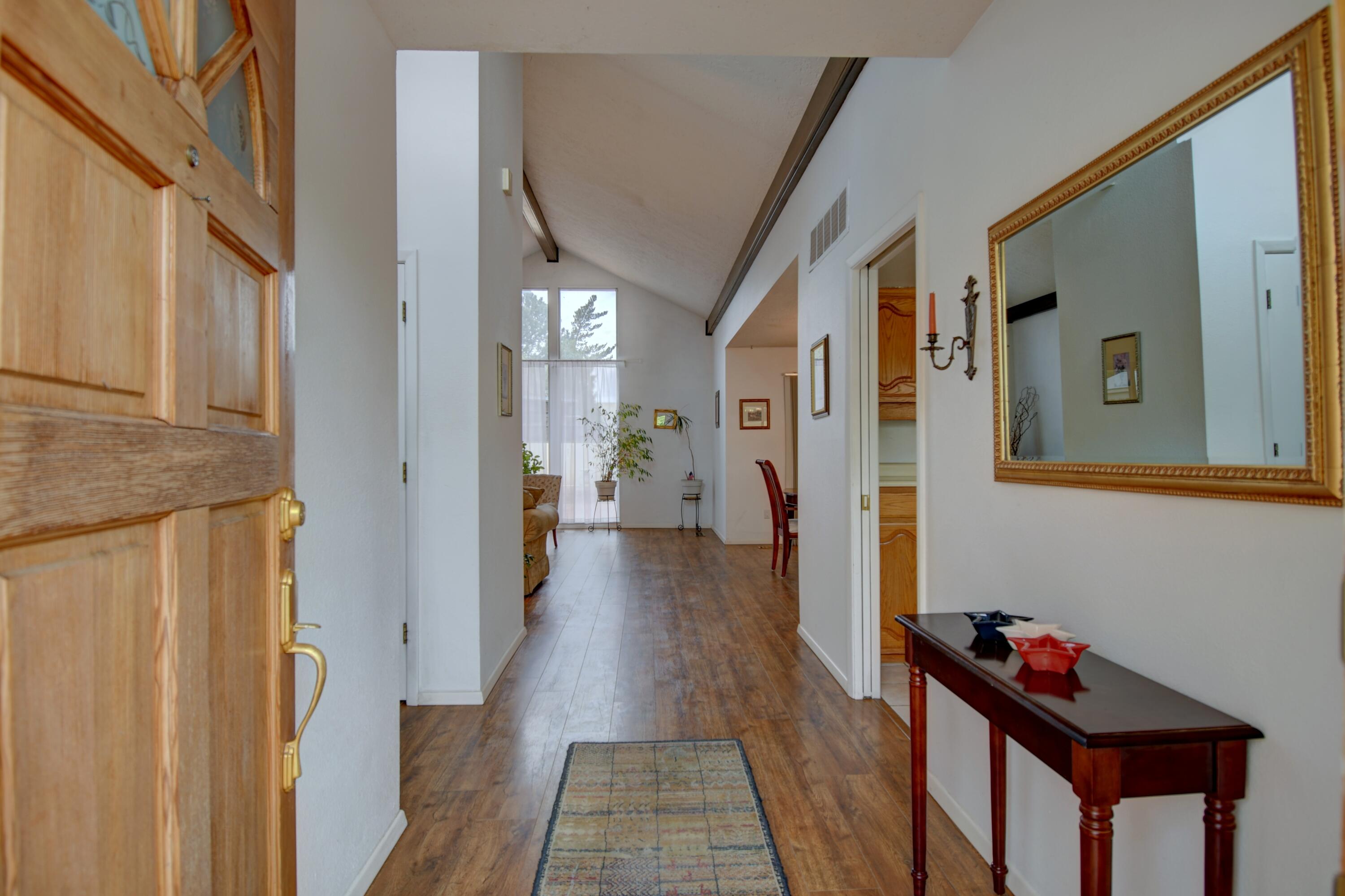 7424 La Jara Court, Albuquerque, New Mexico image 4