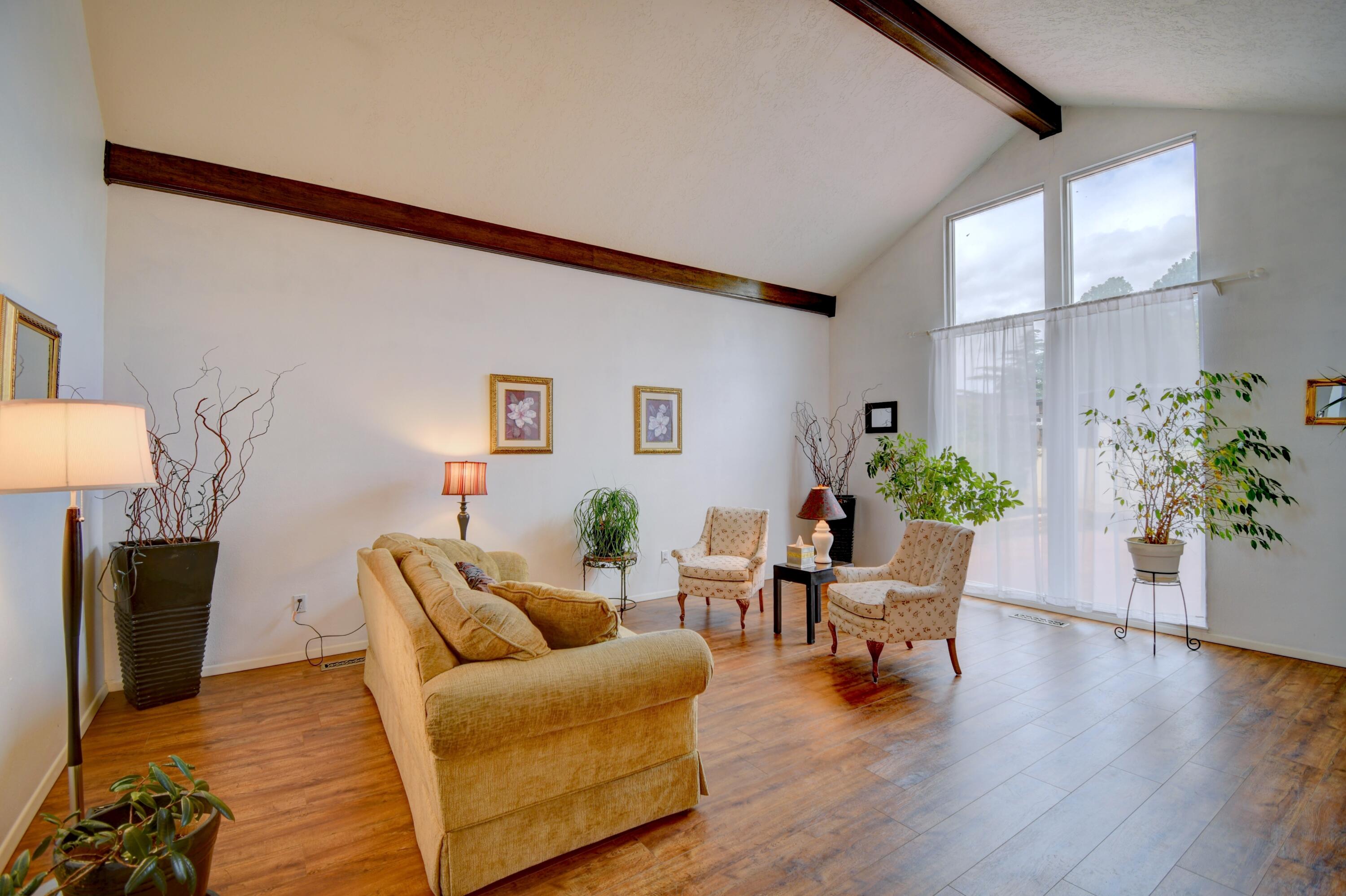 7424 La Jara Court, Albuquerque, New Mexico image 6