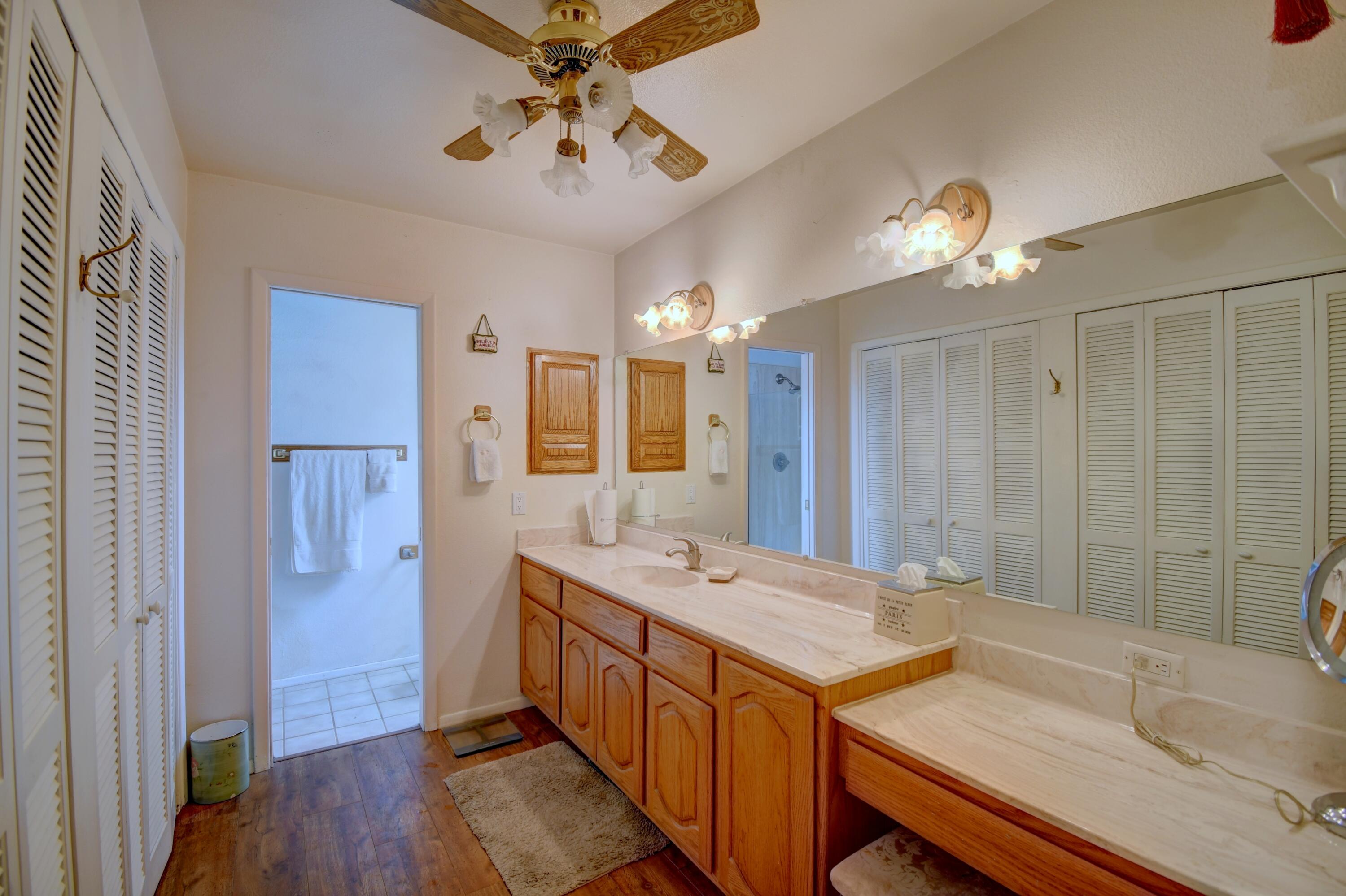7424 La Jara Court, Albuquerque, New Mexico image 14
