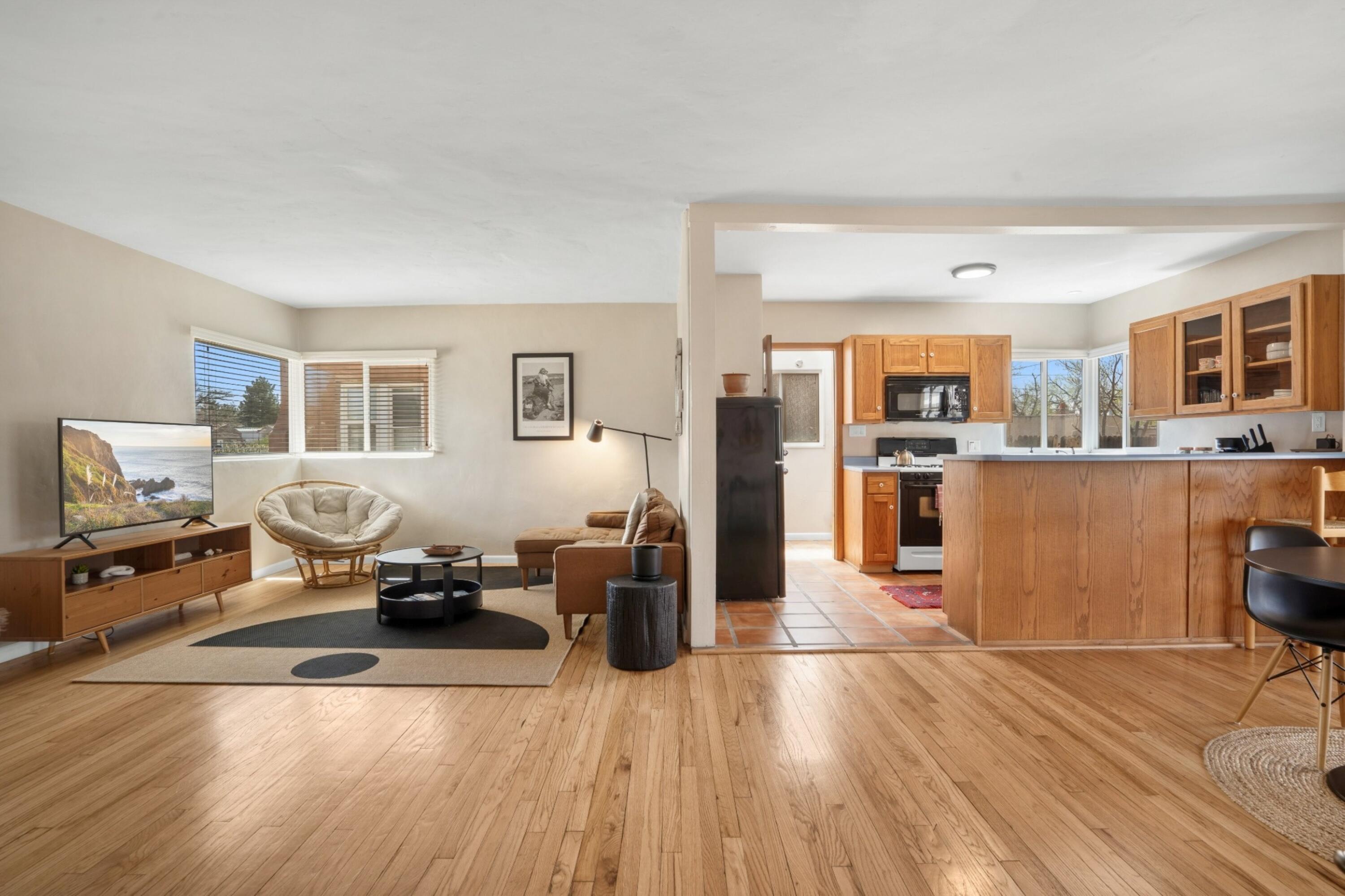 213 Girard Boulevard, Albuquerque, New Mexico image 7