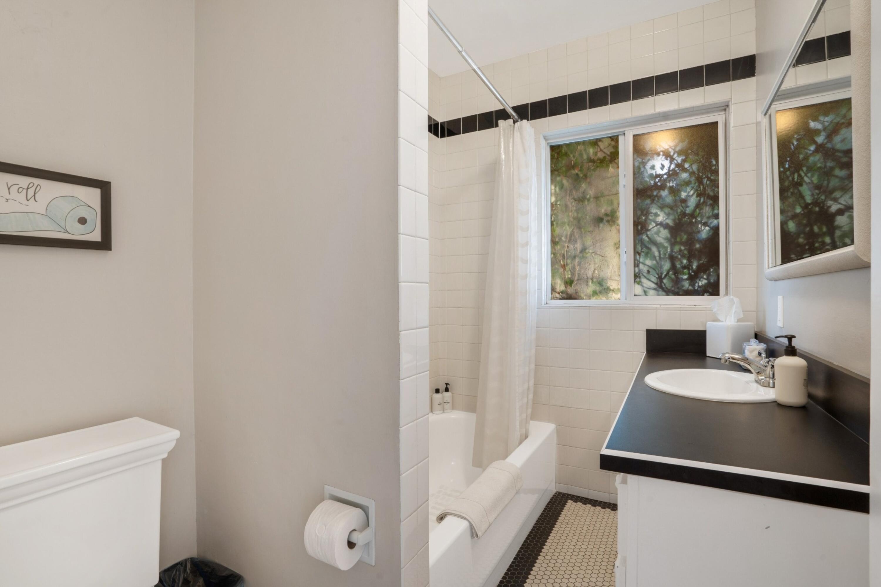 213 Girard Boulevard, Albuquerque, New Mexico image 18