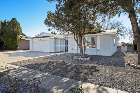 Photo of 7000 Welton Drive NE, Albuquerque, NM 87109 (MLS # 1102864)