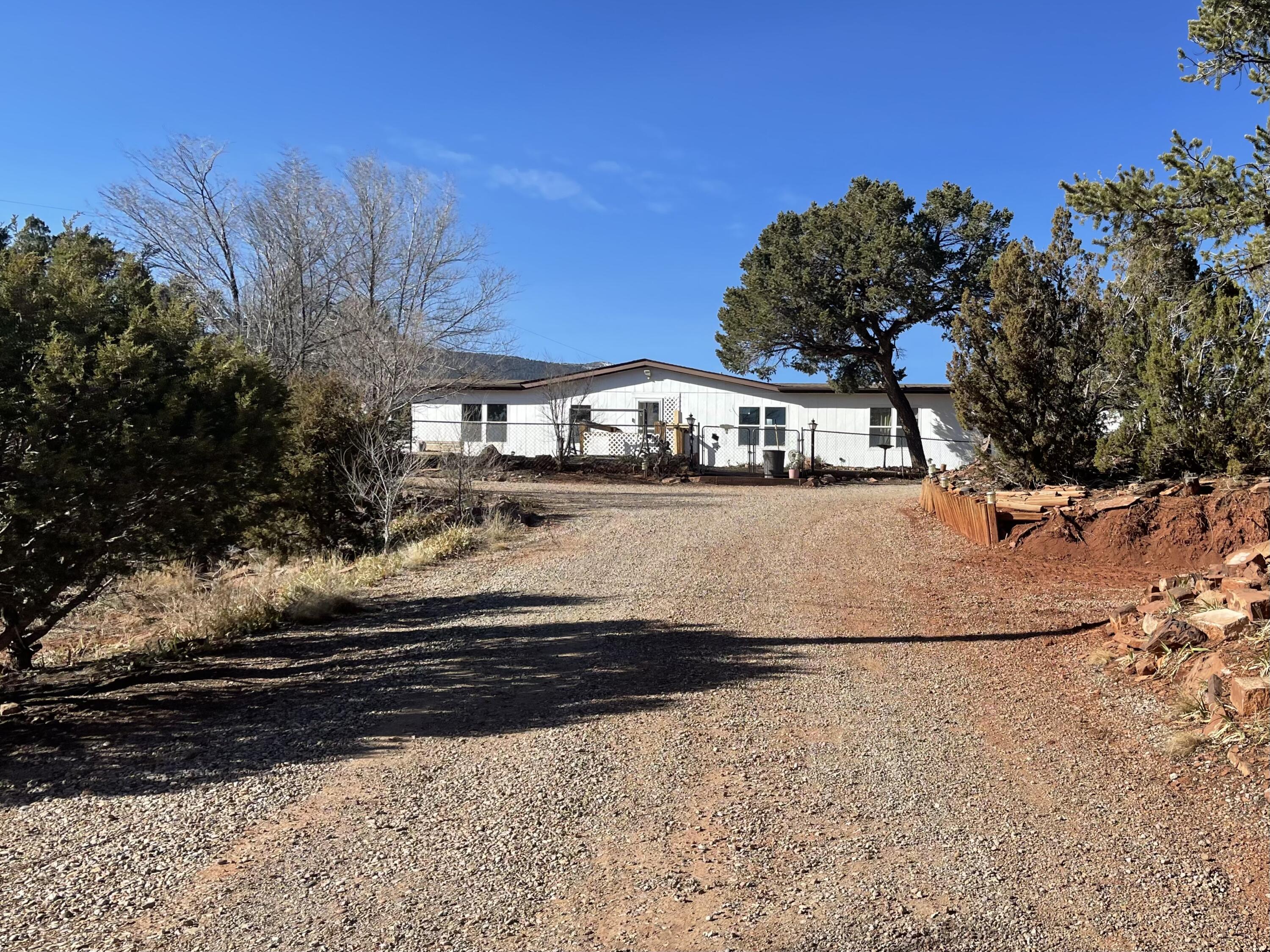 22 Baillo Drive, Tijeras, New Mexico image 2