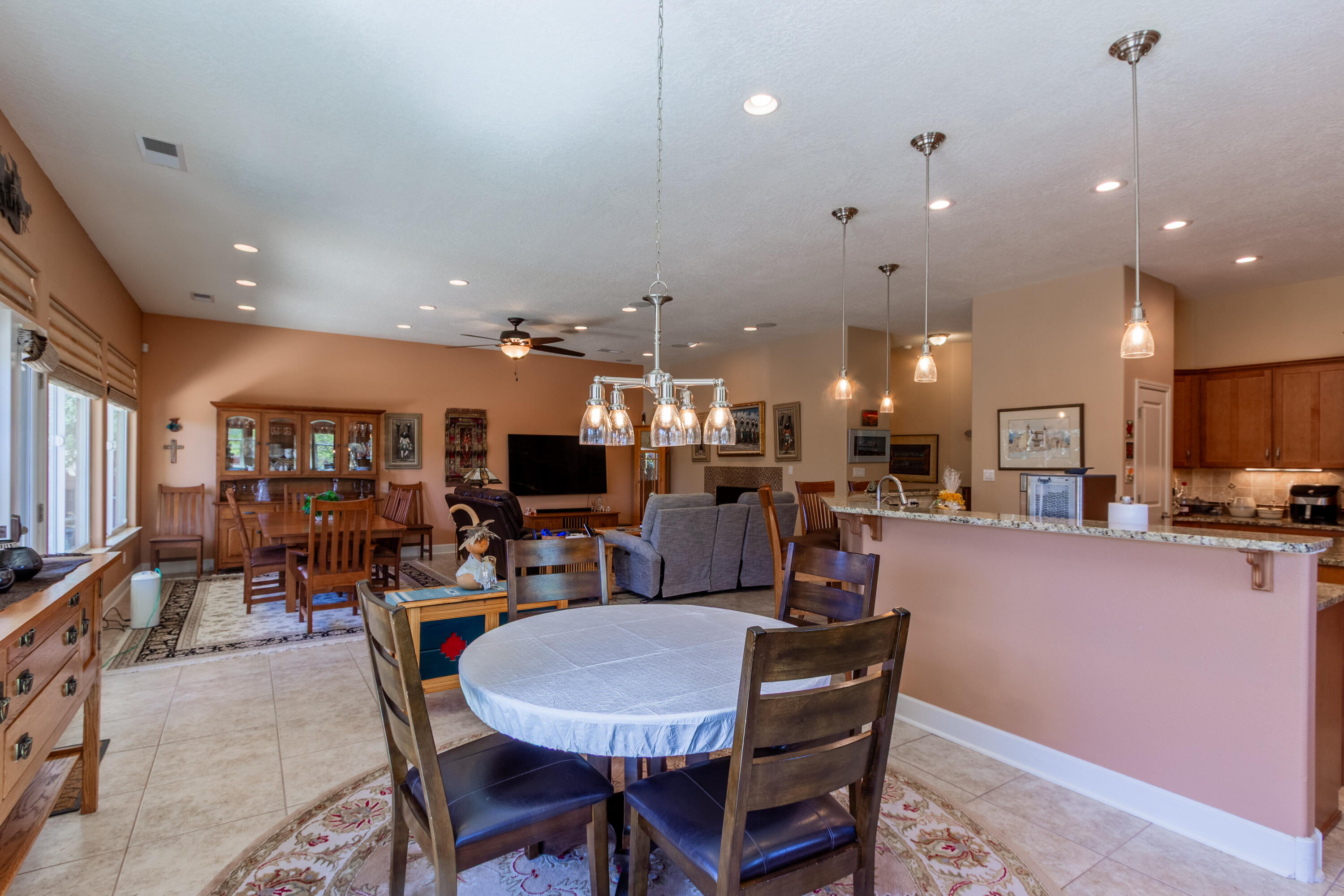 391 Zuni River Circle, Los Lunas, New Mexico image 12