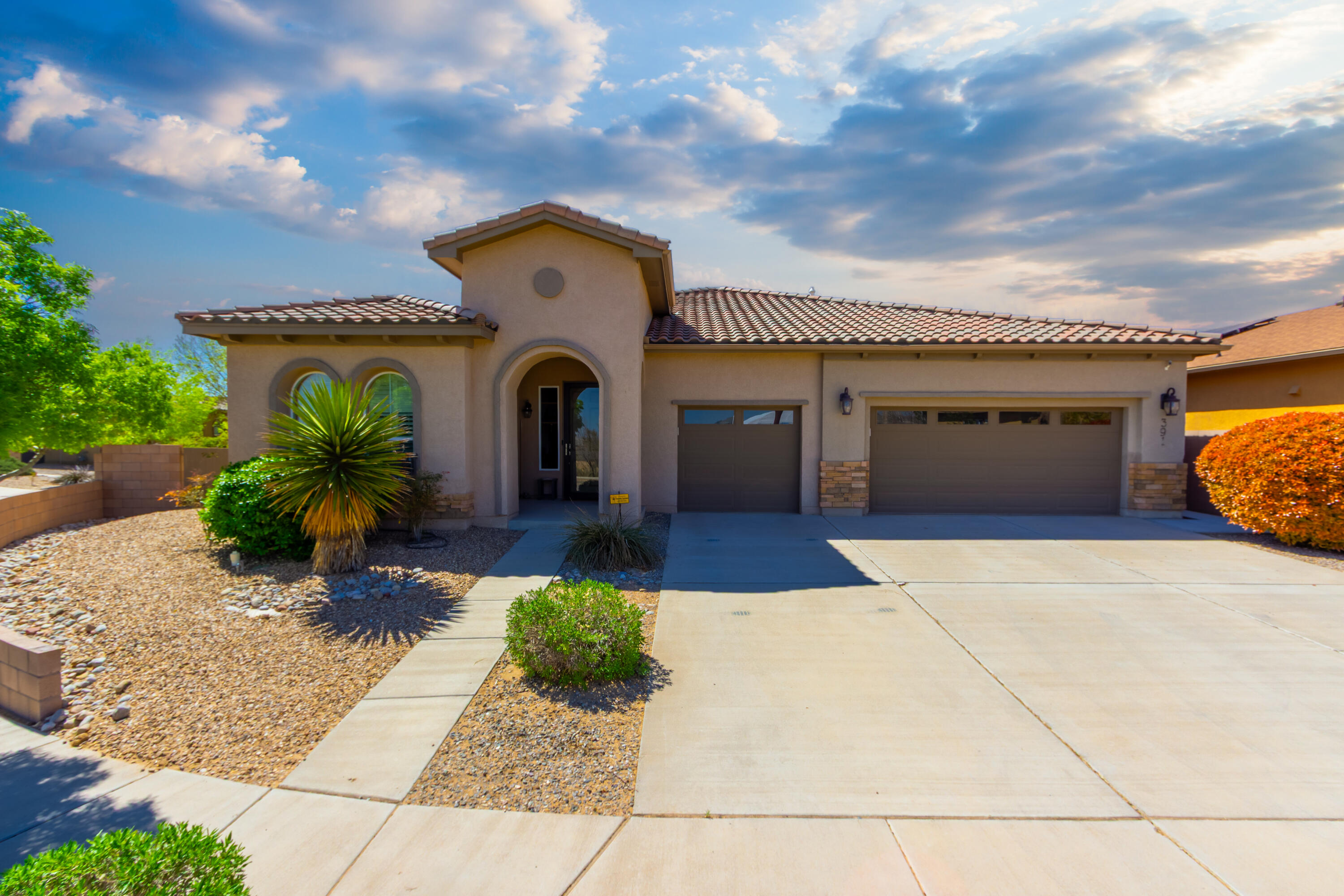 391 Zuni River Circle, Los Lunas, New Mexico image 3