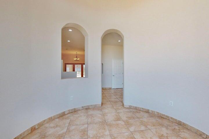 13 Miguel Lane, Los Lunas, New Mexico image 6