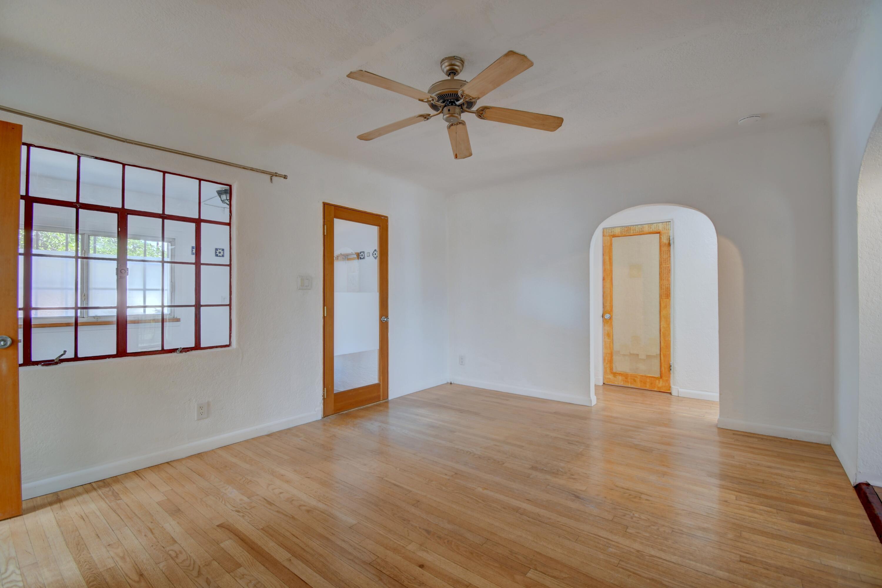 303 Tulane Drive SE