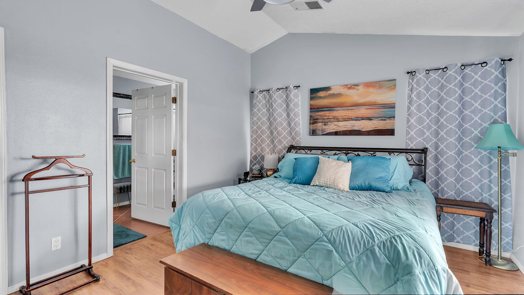2404 Tompiro Road, Albuquerque, New Mexico image 6