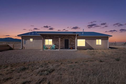 Homes For Sale - 106 High Meadow Loop<br/> Santa Fe County, Edgewood, NM 87015