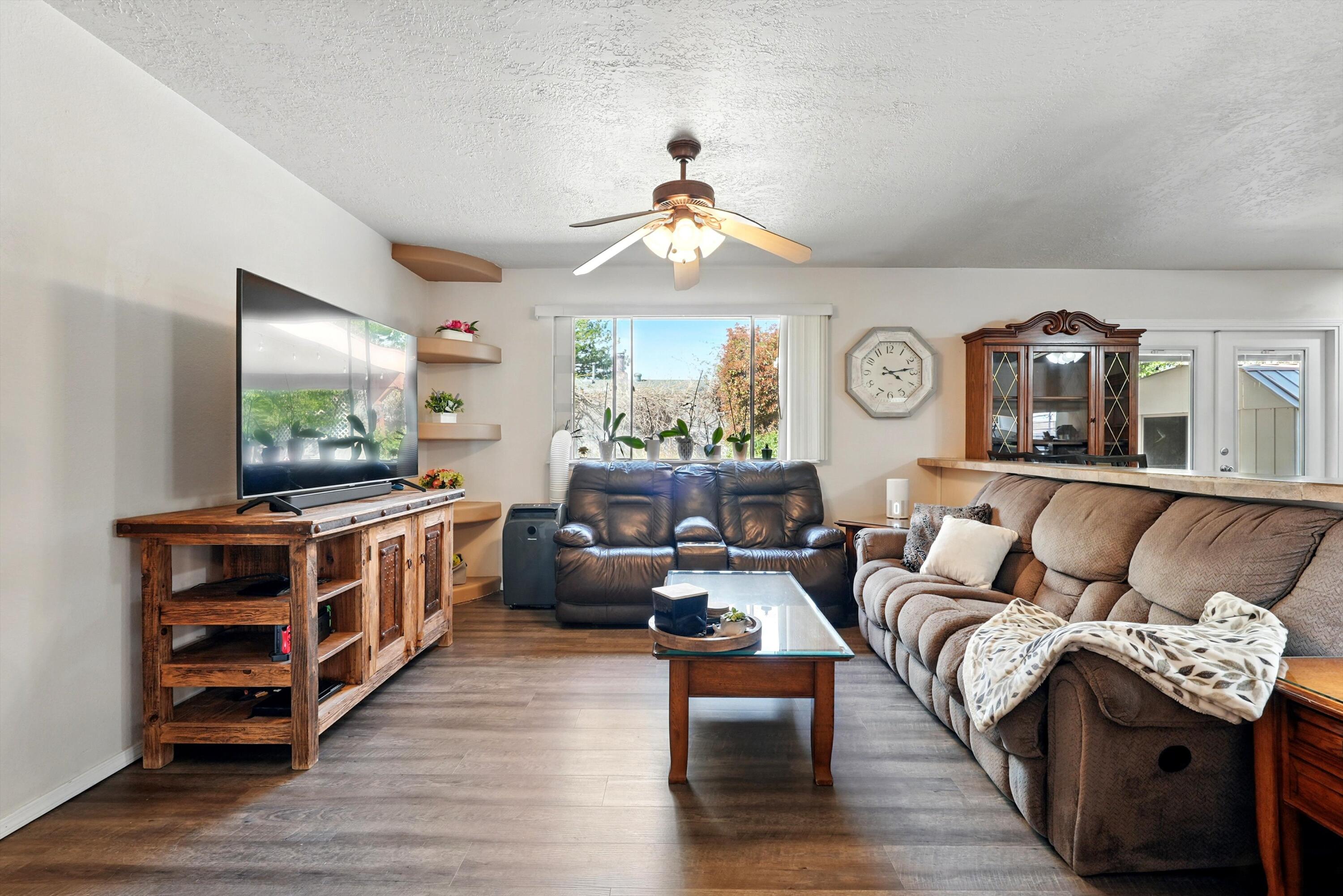 7301 Welton Drive, Albuquerque, New Mexico image 6