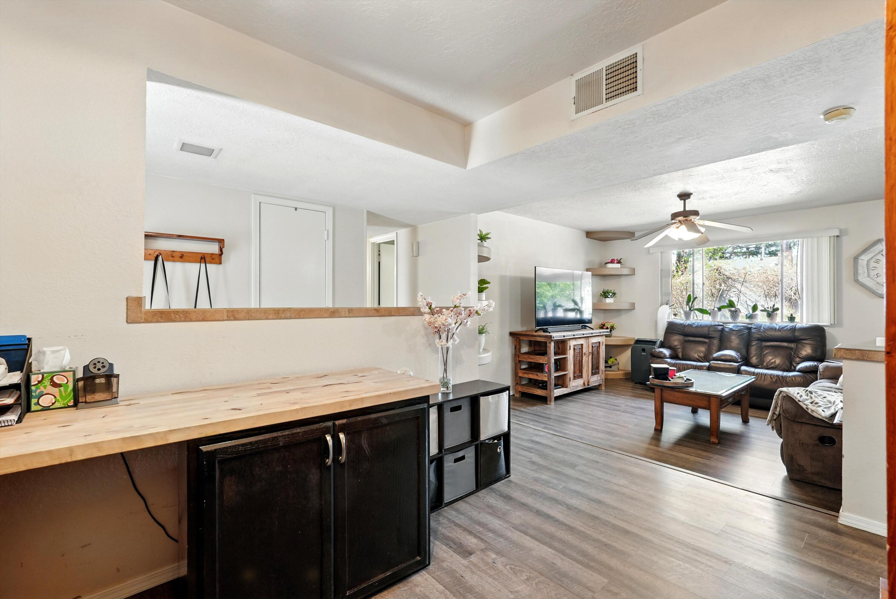 7301 Welton Drive, Albuquerque, New Mexico image 17