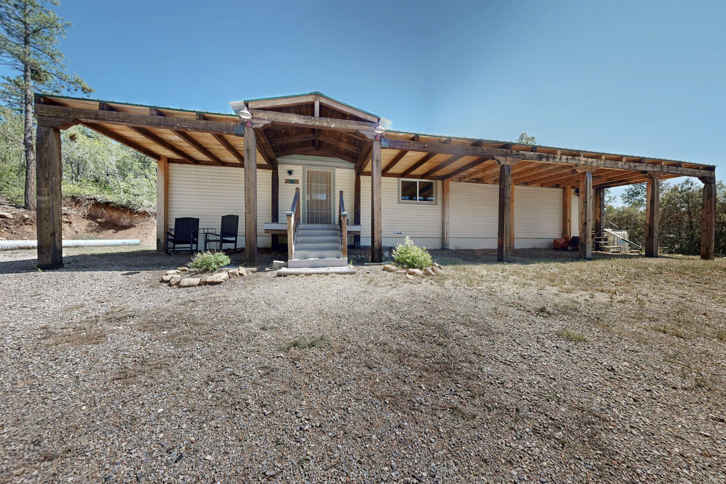 38 Chipmunk Lane, Tijeras, New Mexico image 1