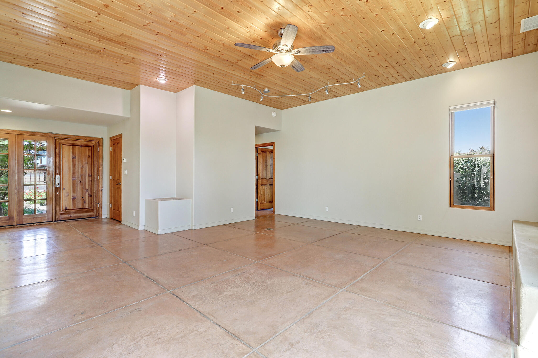 5108 Guadalupe Trail, Albuquerque, New Mexico image 2