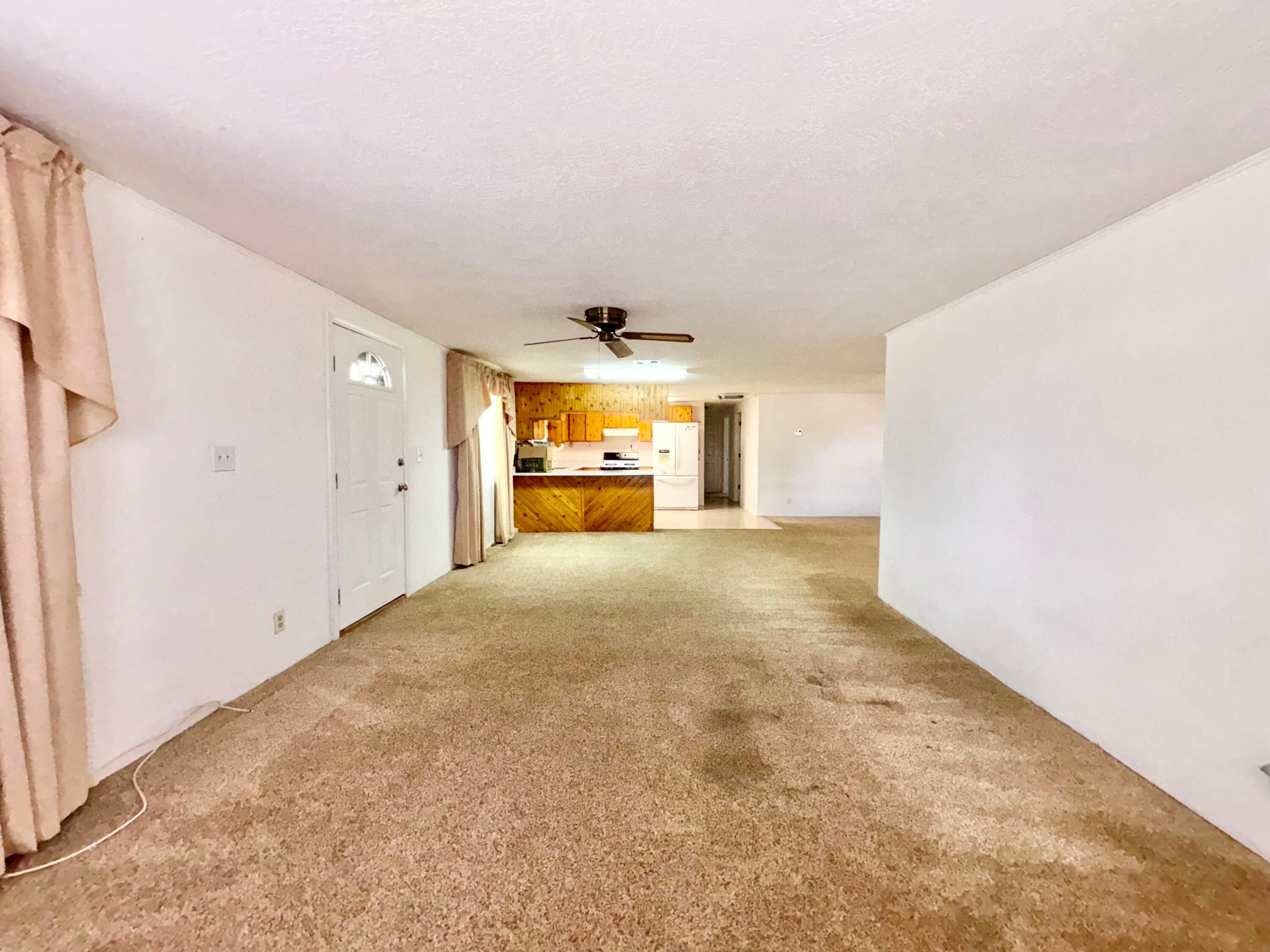 3030 Tamarack Circle