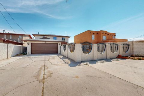 Photo of 3008 Corona Drive NW, Albuquerque, NM 87120 (MLS # 1096616)
