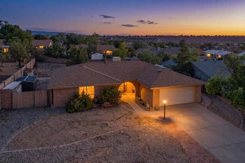 Homes For Sale - 4304 Quartz Drive<br/> Rio Rancho, NM 87124