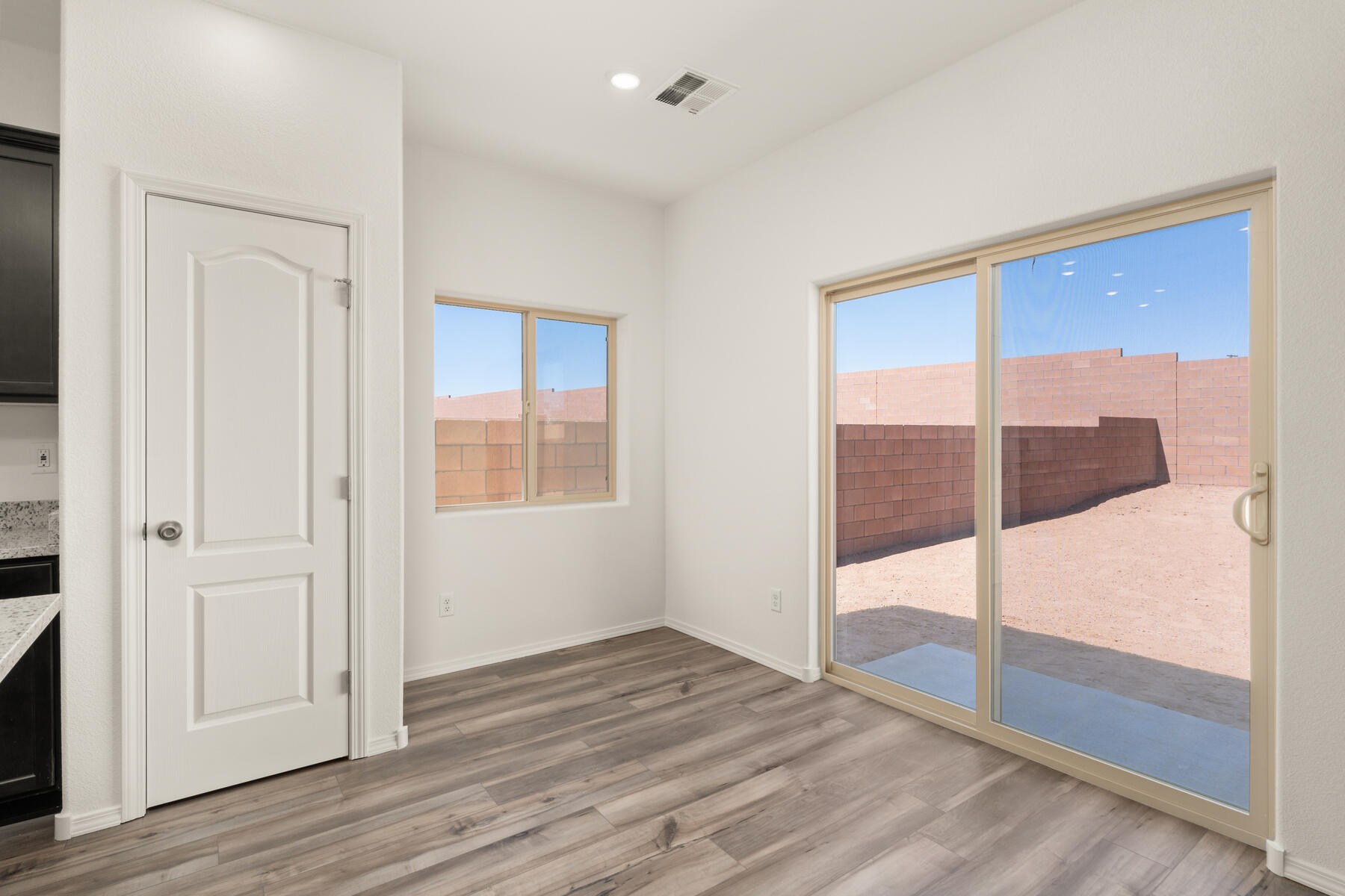 317 Audrey Avenue, Los Lunas, New Mexico image 8