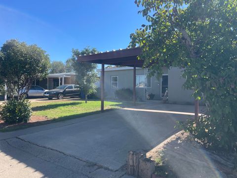 Homes For Sale - 2724 Madison Street<br/> Albuquerque, NM 87110