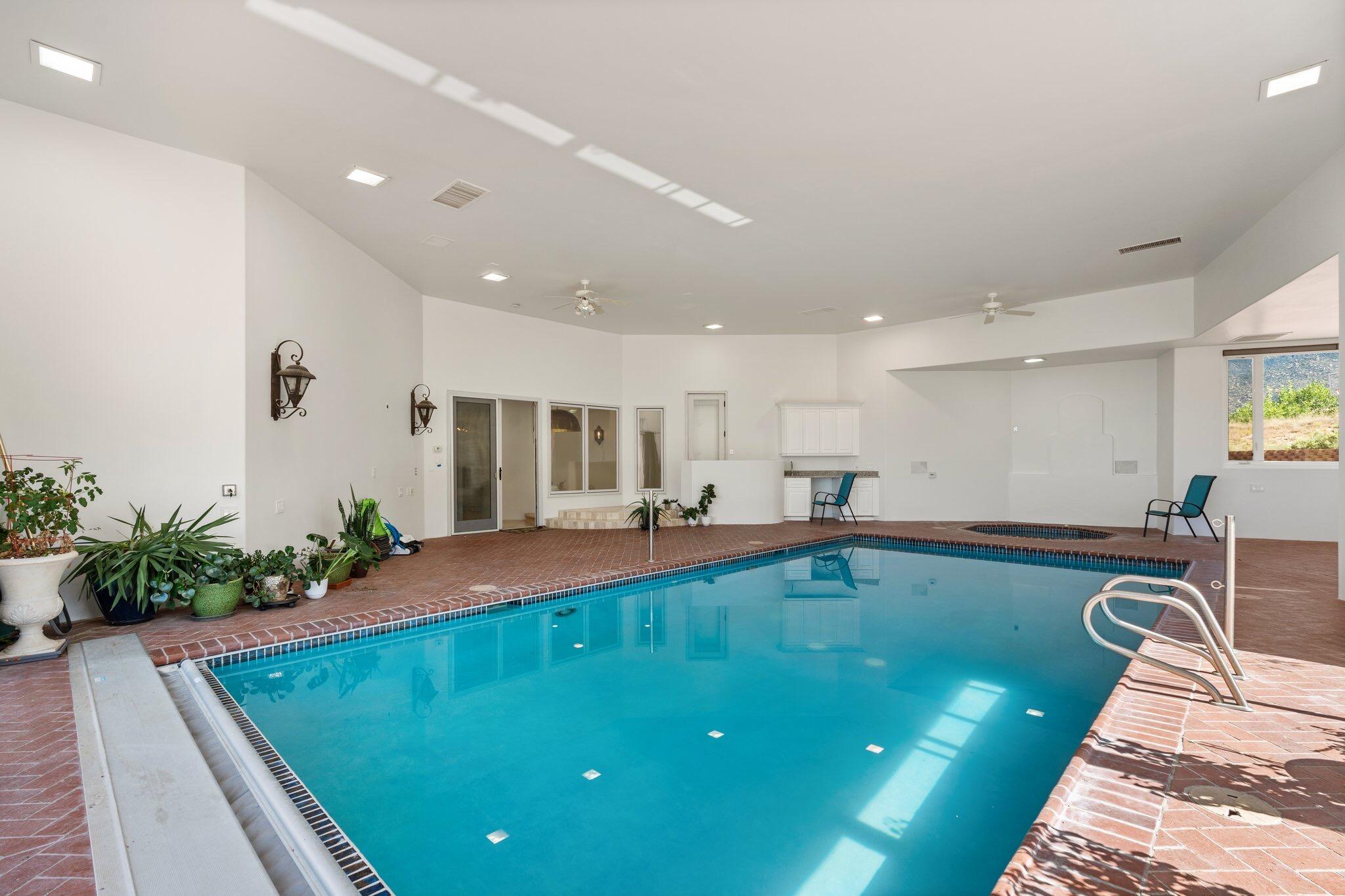 13716 Canada Del Oso Place, Albuquerque, New Mexico image 37