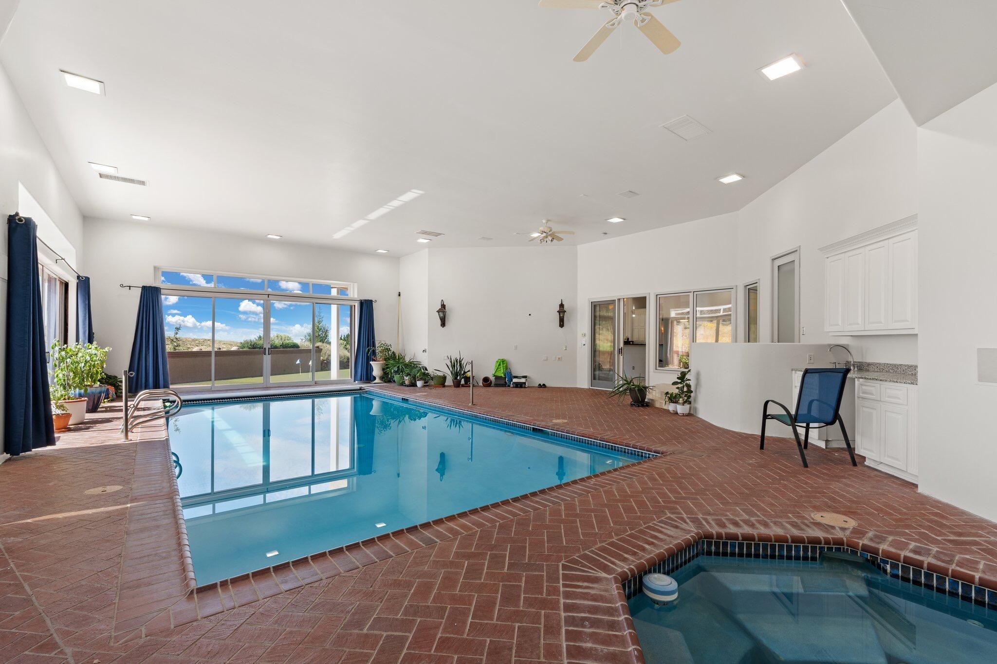 13716 Canada Del Oso Place, Albuquerque, New Mexico image 38