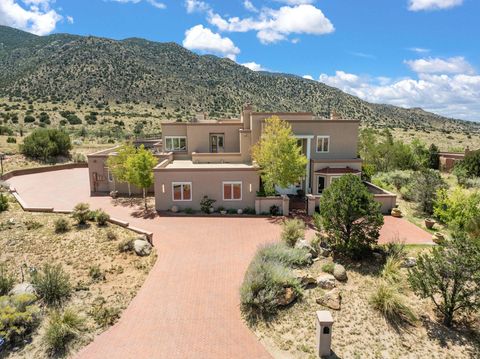 13716 Canada Del Oso Place NE Albuquerque NM 87111
