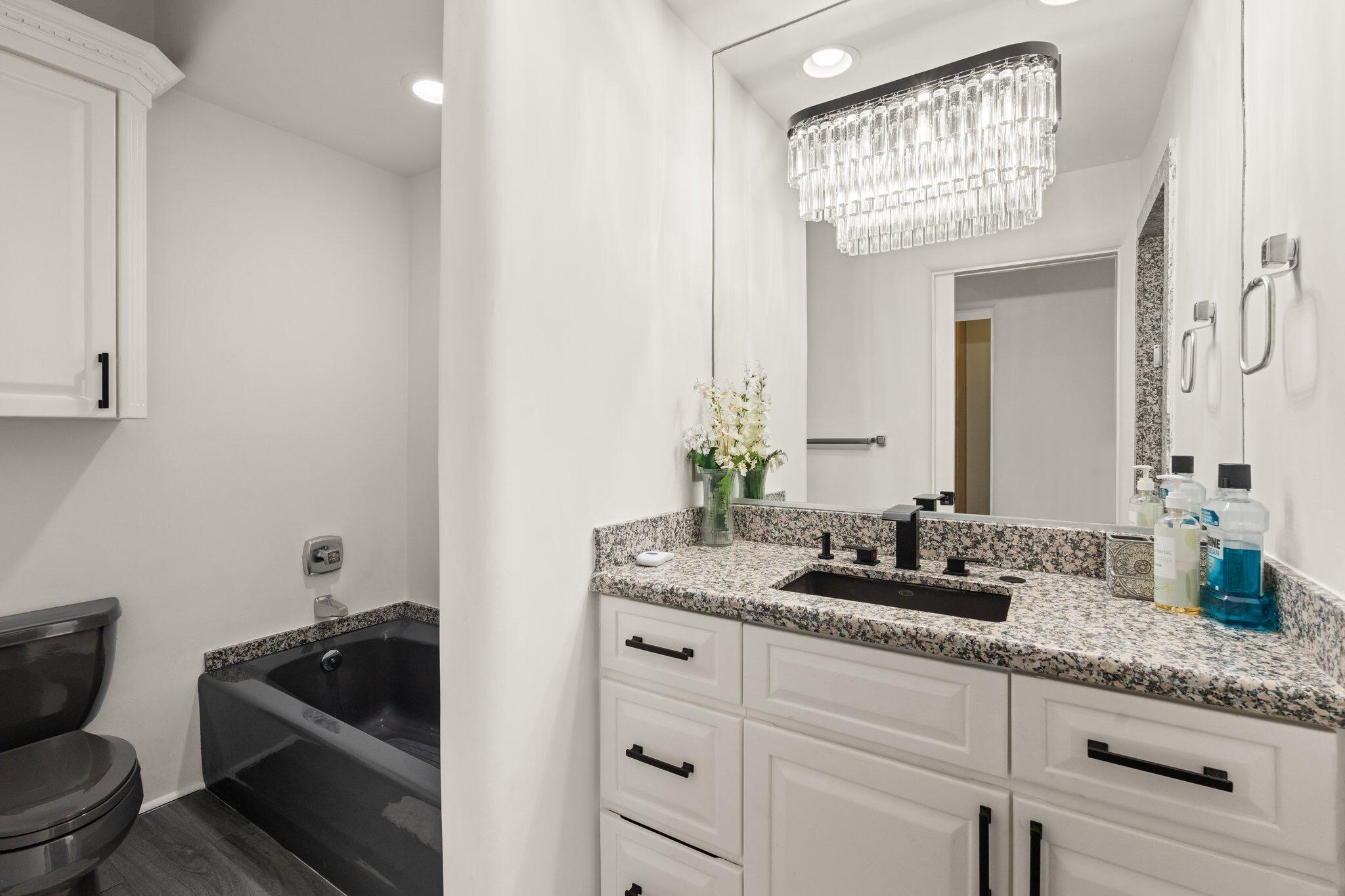 13716 Canada Del Oso Place, Albuquerque, New Mexico image 32